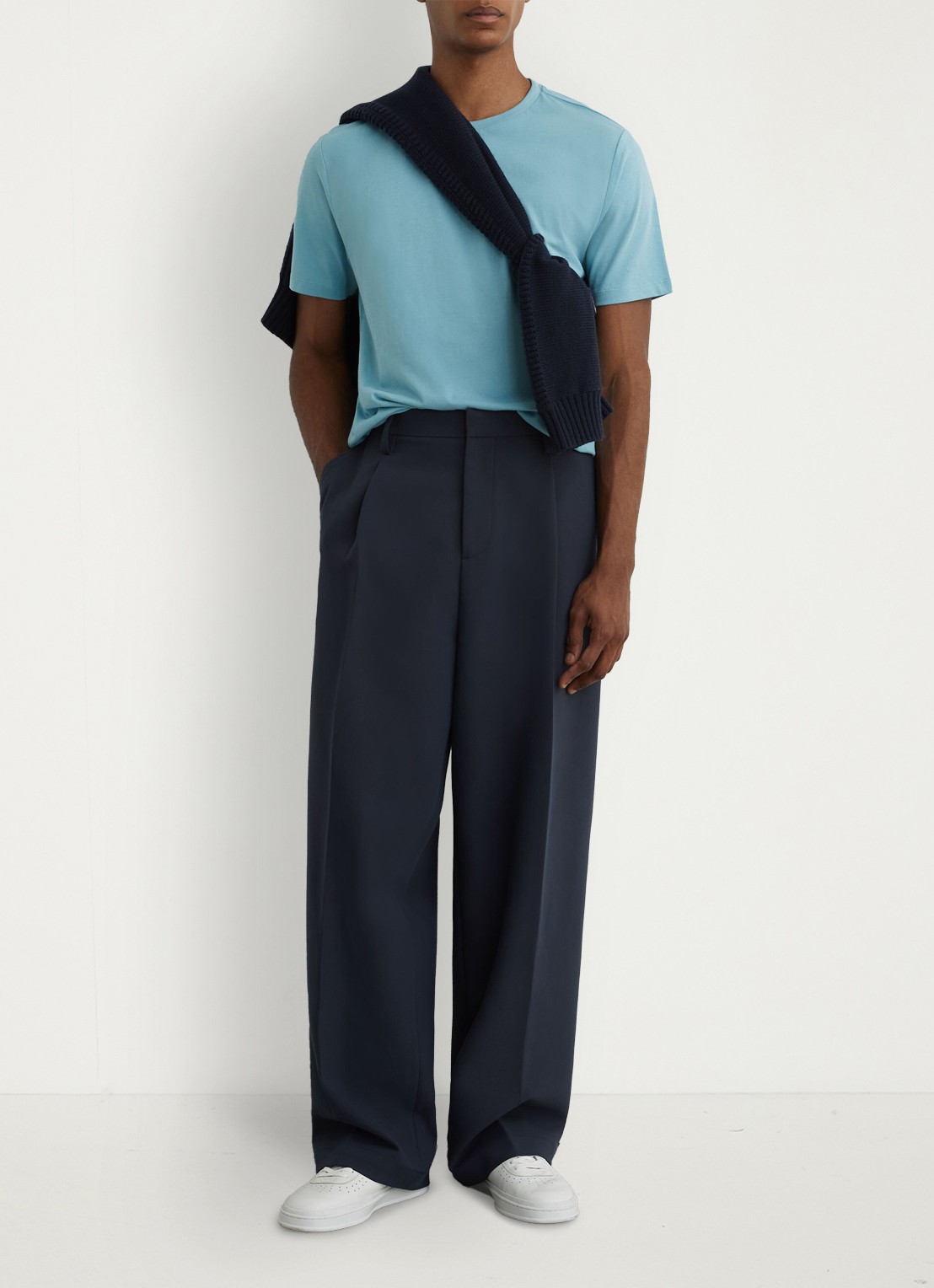 Reiss BLESS Katoen Crew-Neck Tailored-Fit T-Shirt - voorkant 3 blauw