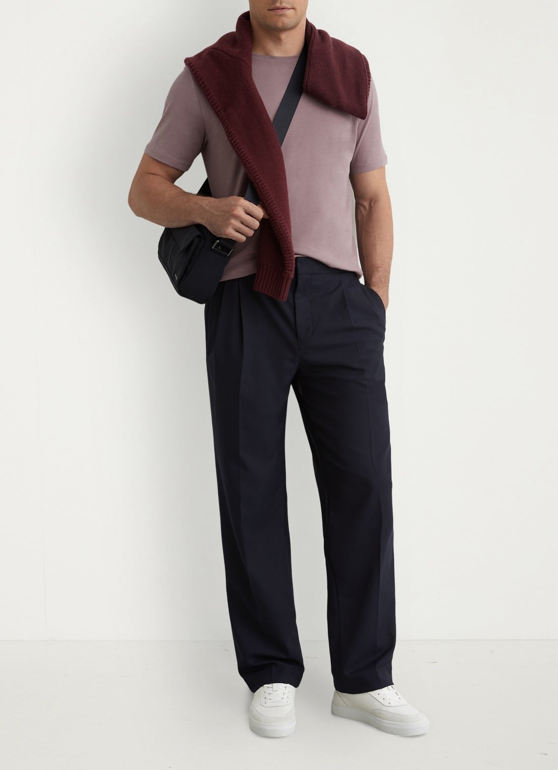 Reiss BLESS Katoen Crew-Neck Tailored-Fit T-Shirt - voorkant 6 donkerbeige