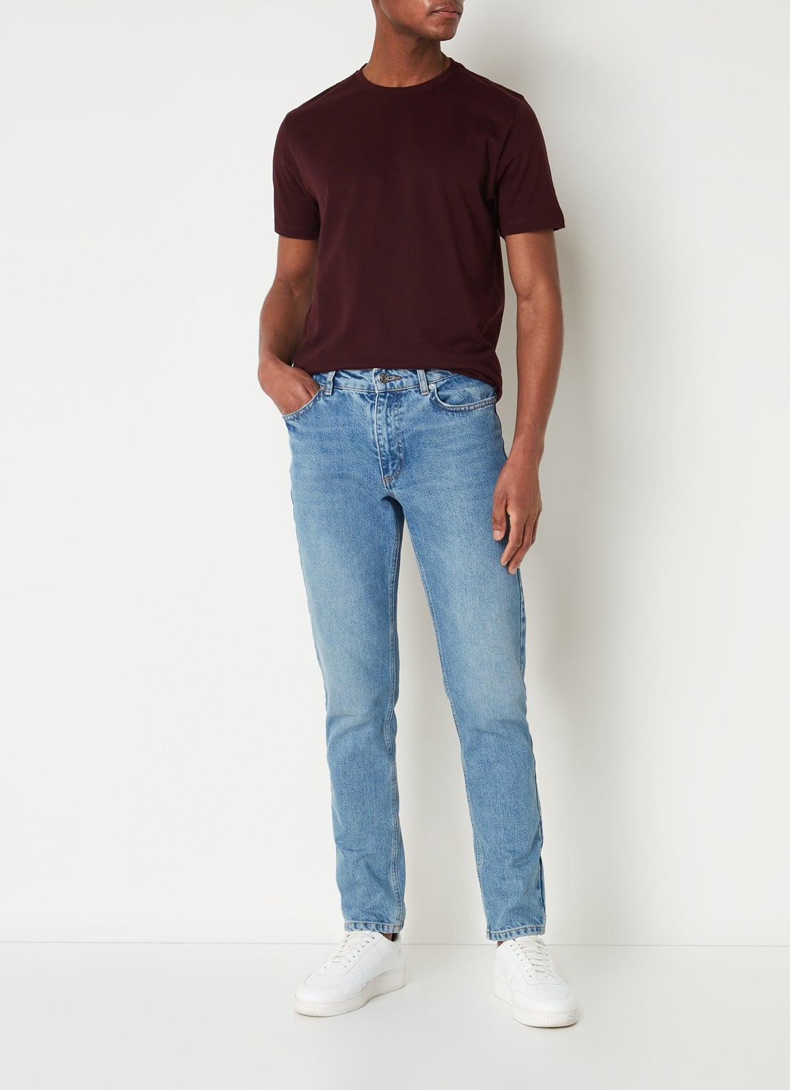 Reiss Bless T-shirt met ronde hals   - voorkant 3 bordeauxrood