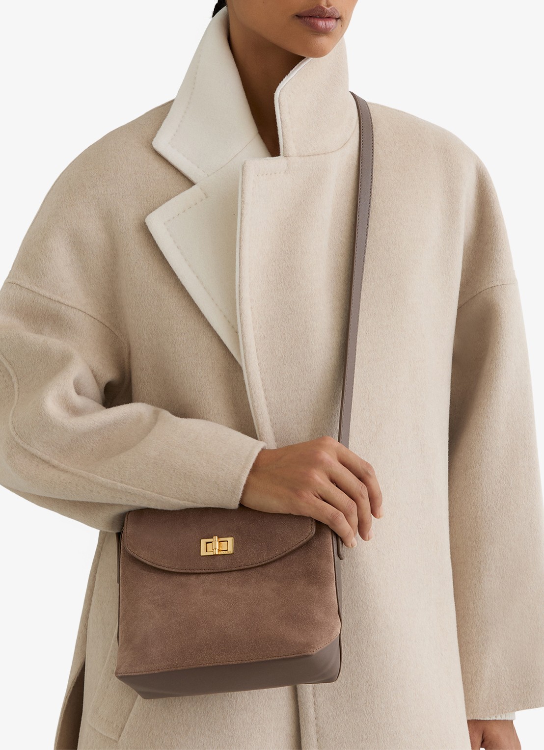 Reiss Brea crossbodytas van leer met suède details - voorkant 2 donkerbruin