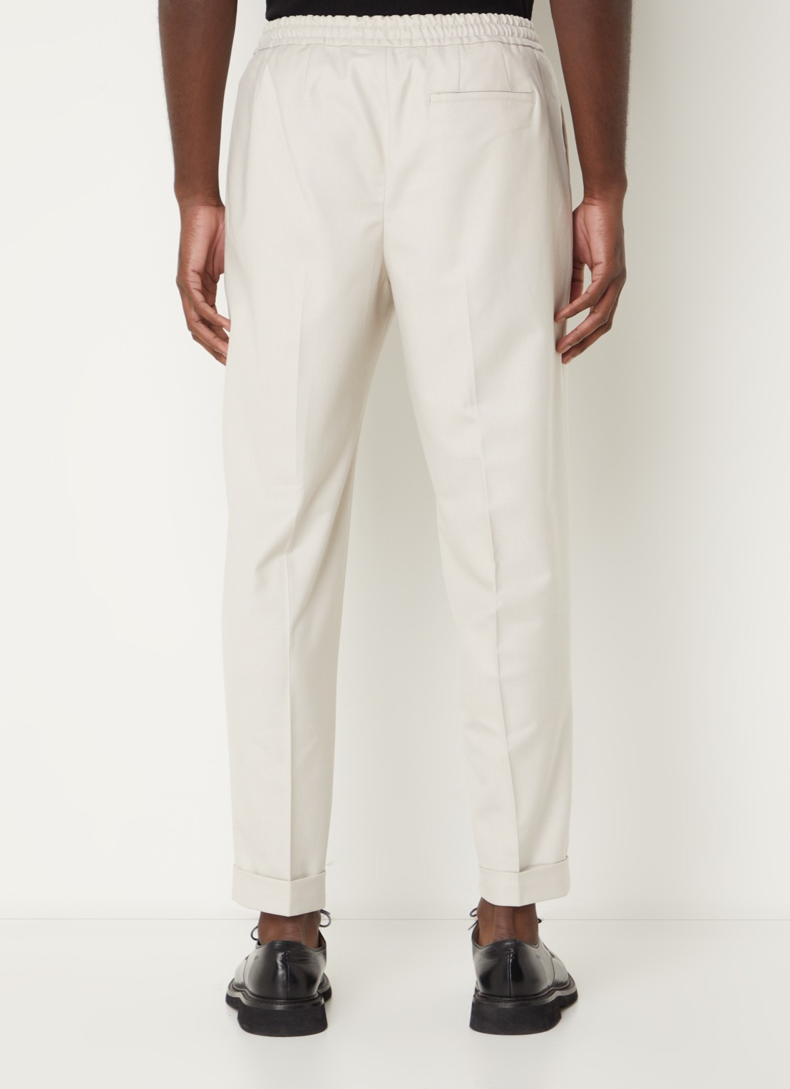 Reiss Brighton tapered fit chino met steekzakken - achterkant 3 creme