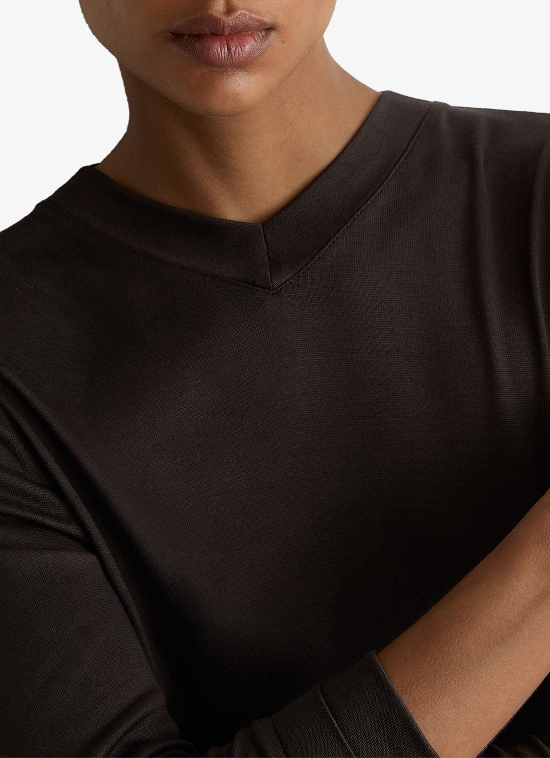 Reiss Brody longsleeve met V-hals - detail 2 chocoladebruin
