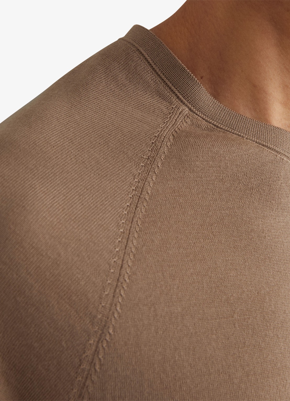 Reiss Brook T-shirt van merino wol met ronde hals - detail 5 bruin