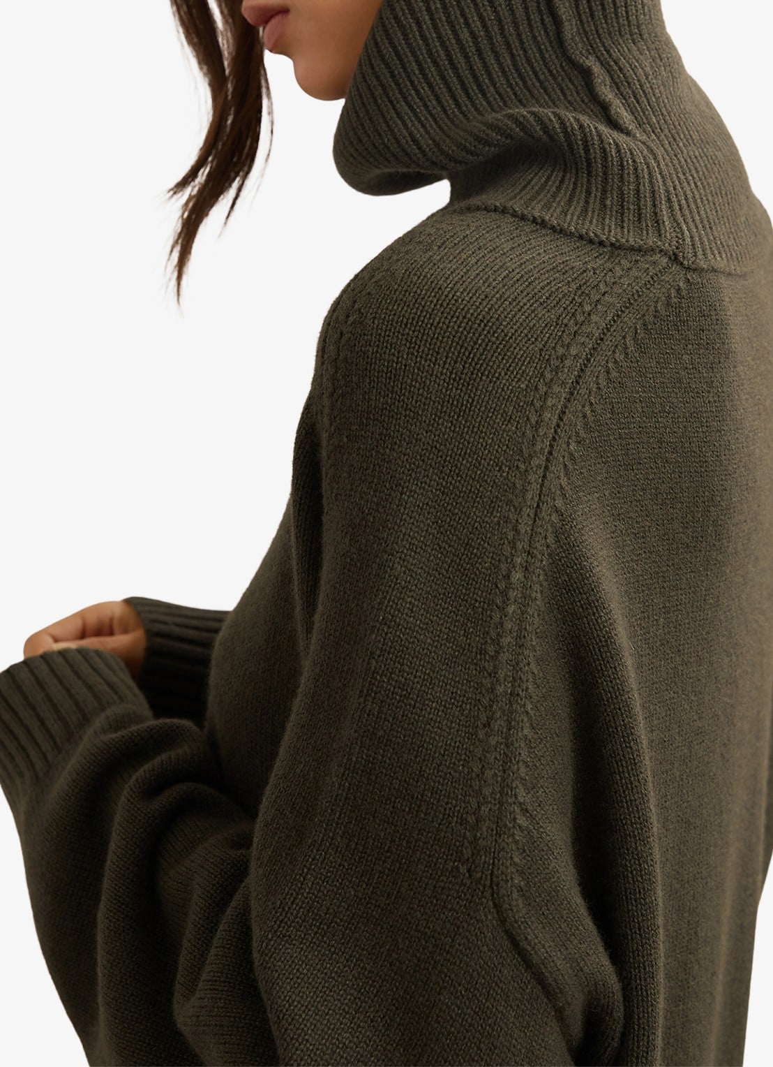 Reiss Brooklyn fijngebreide trui in wolblend - detail 4 khaki