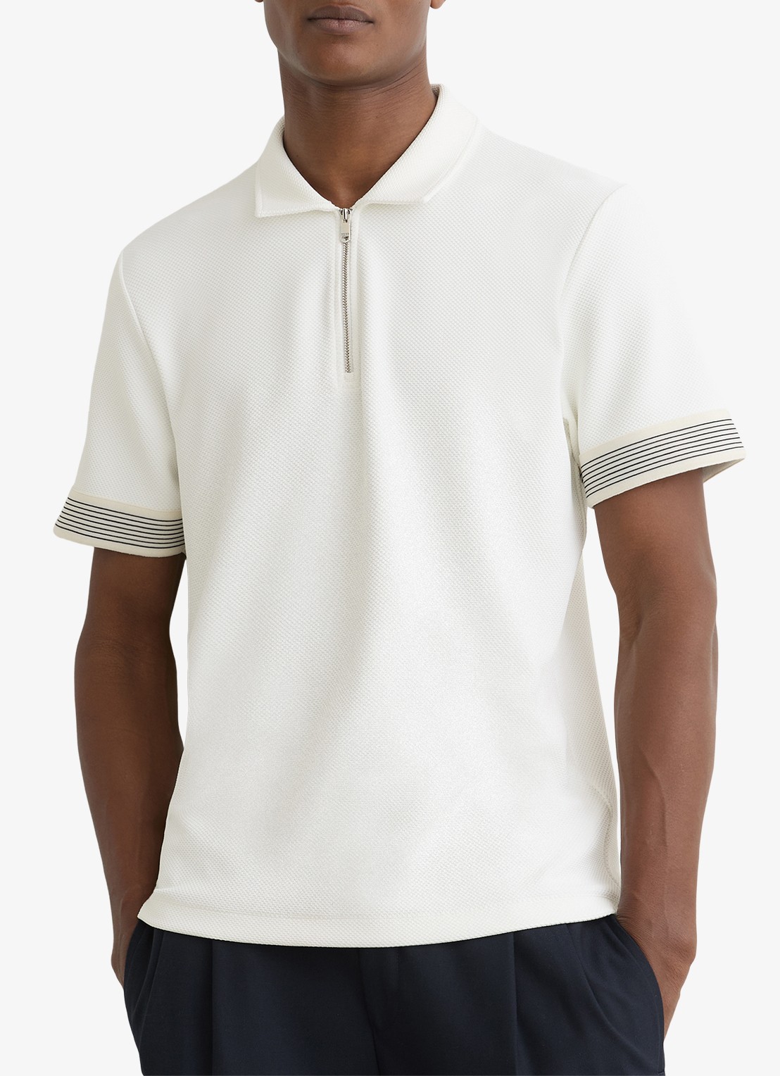 Reiss Bruno polo met halve rits - detail 4 wit