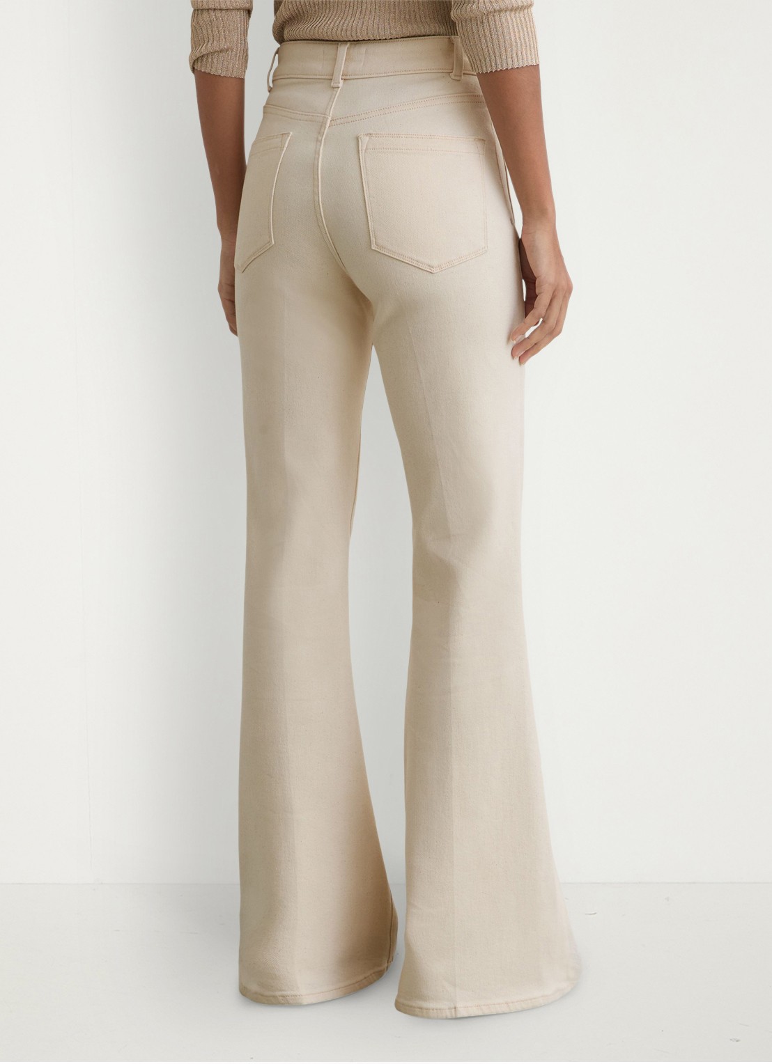 Reiss Cali high waist flared fit jeans met gekleurde wassing - achterkant 7 gebroken wit
