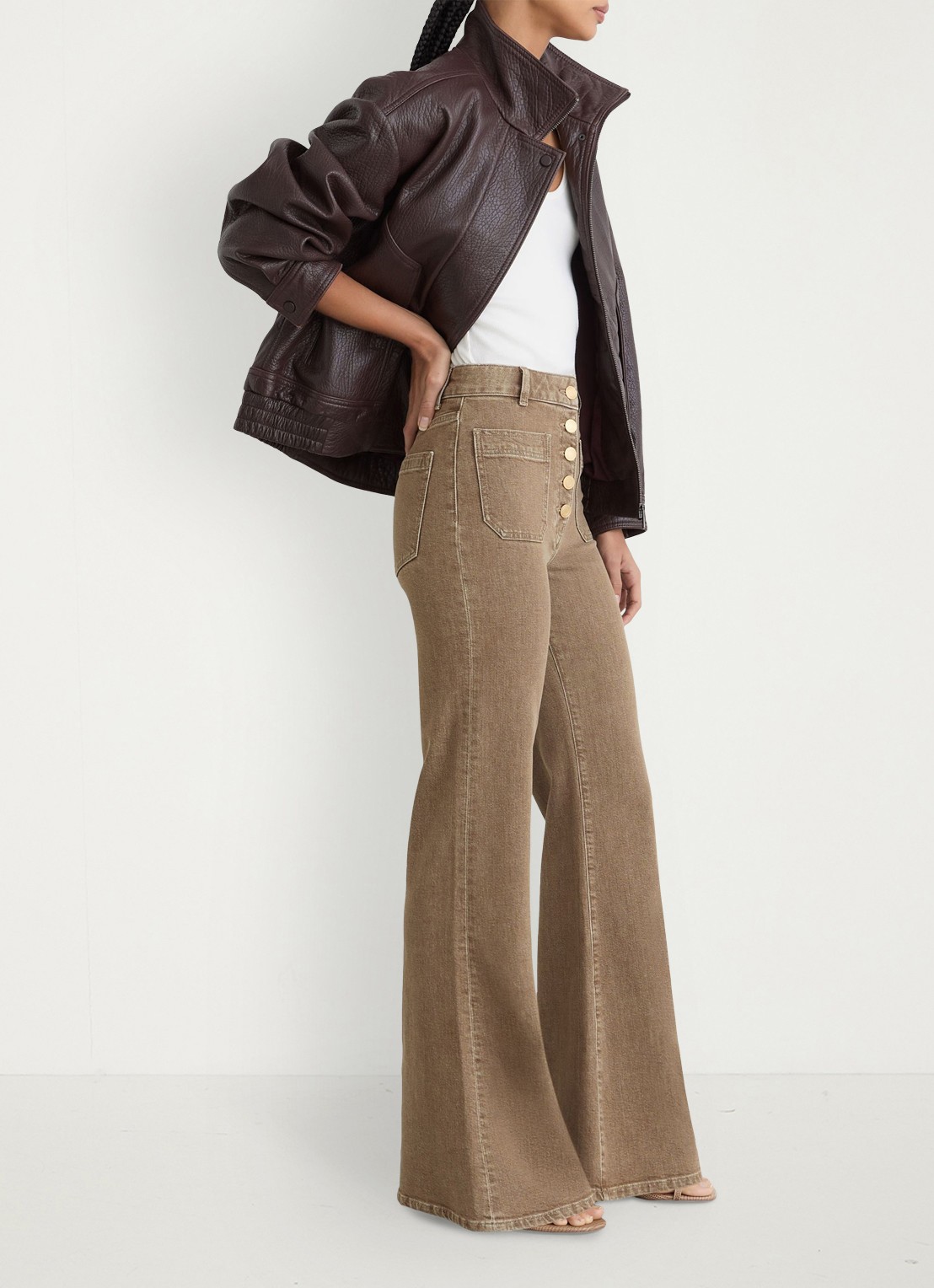 Reiss Cali high waist flared jeans met opgestikte zakken - detail 3 bruin