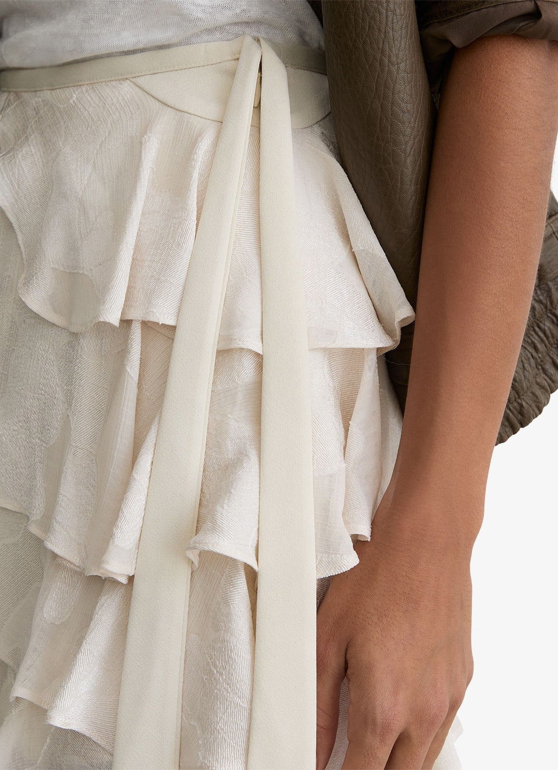 Reiss Cameron minirok met ruches - detail 6 creme