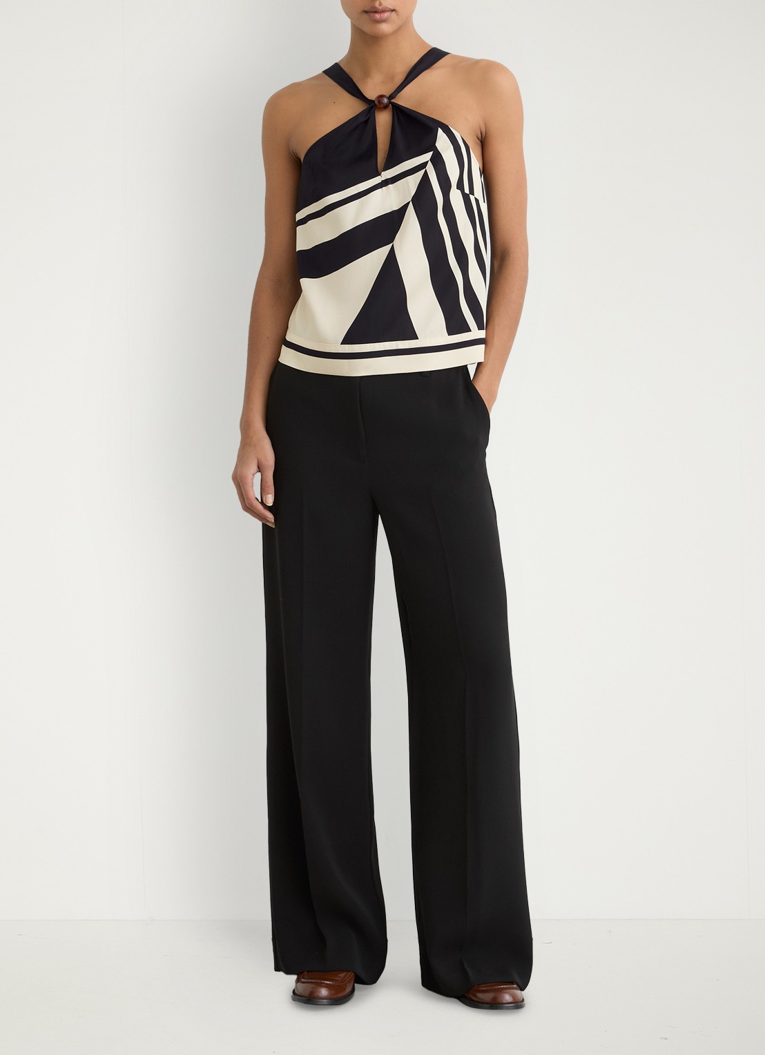 Reiss Caris top met print - voorkant 6 zwart