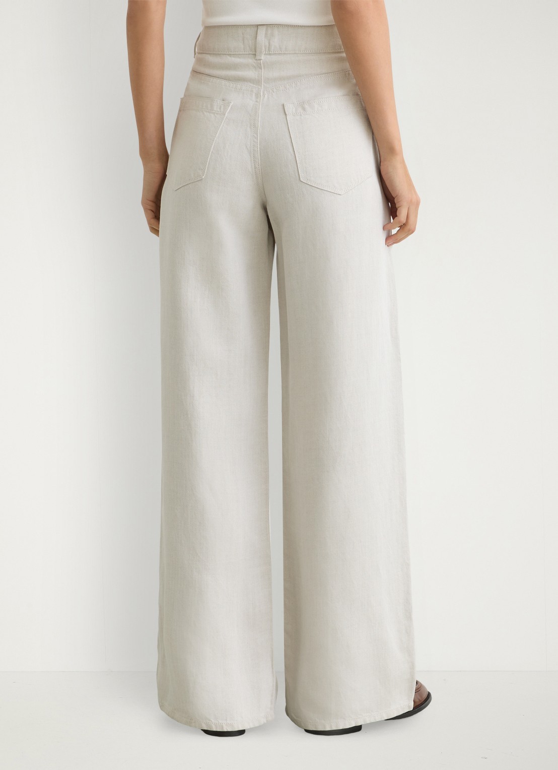 Reiss Carmen high waist wide fit broek in linnenblend - achterkant 3 creme