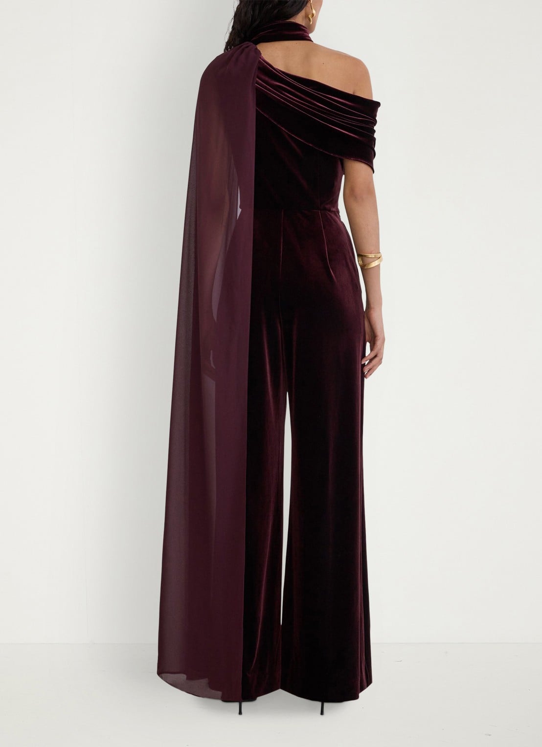 Reiss Carrie gedrapeerde jumpsuit van fluweel - achterkant 7 bordeauxrood