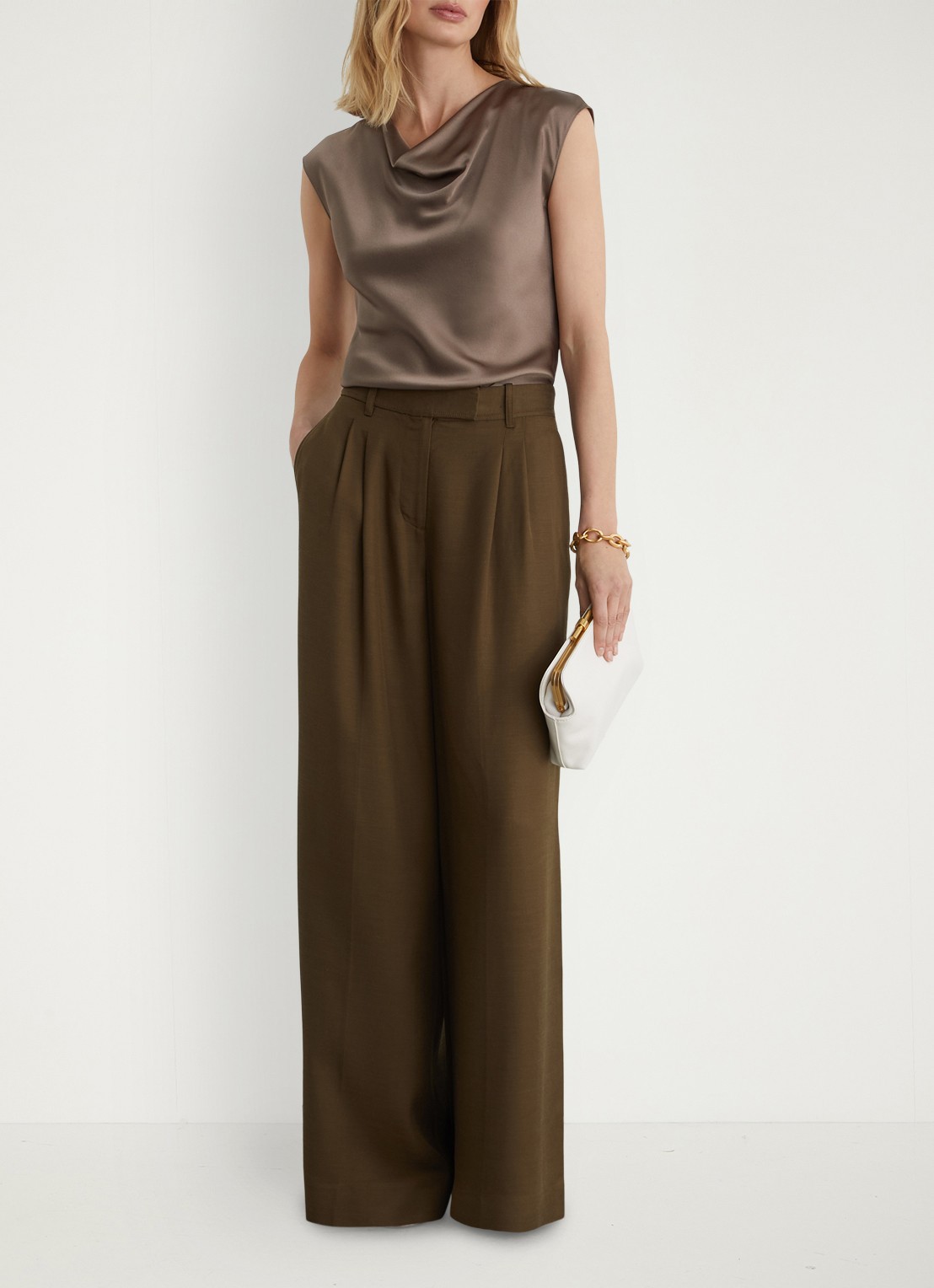 Reiss CATE silk Cowl-Neck Sleeveless Top - voorkant 5 bruin