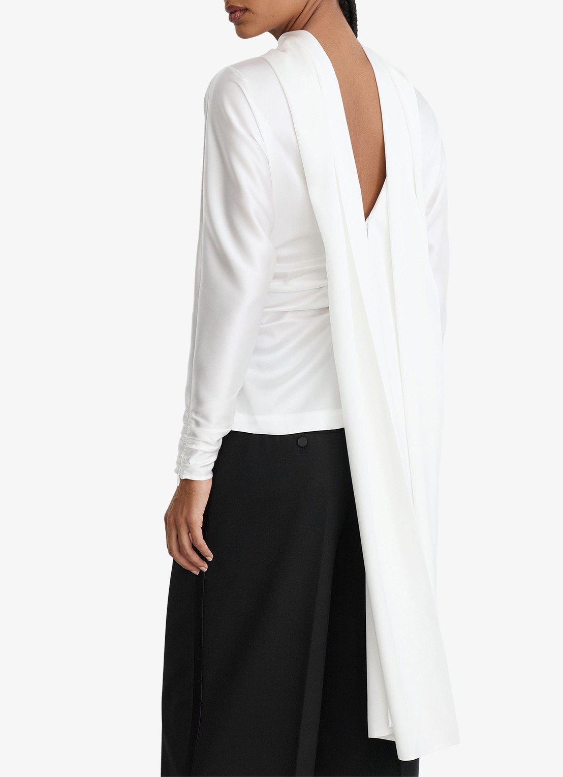 Reiss Ceres blouse van satijn met sjaalkraag - detail 7 wit