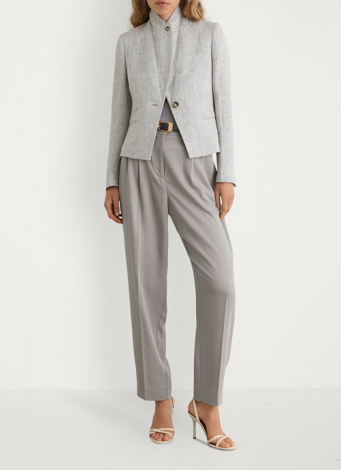 Reiss Clay high waist tapered fit pantalon van lyocell - voorkant 2 grijs