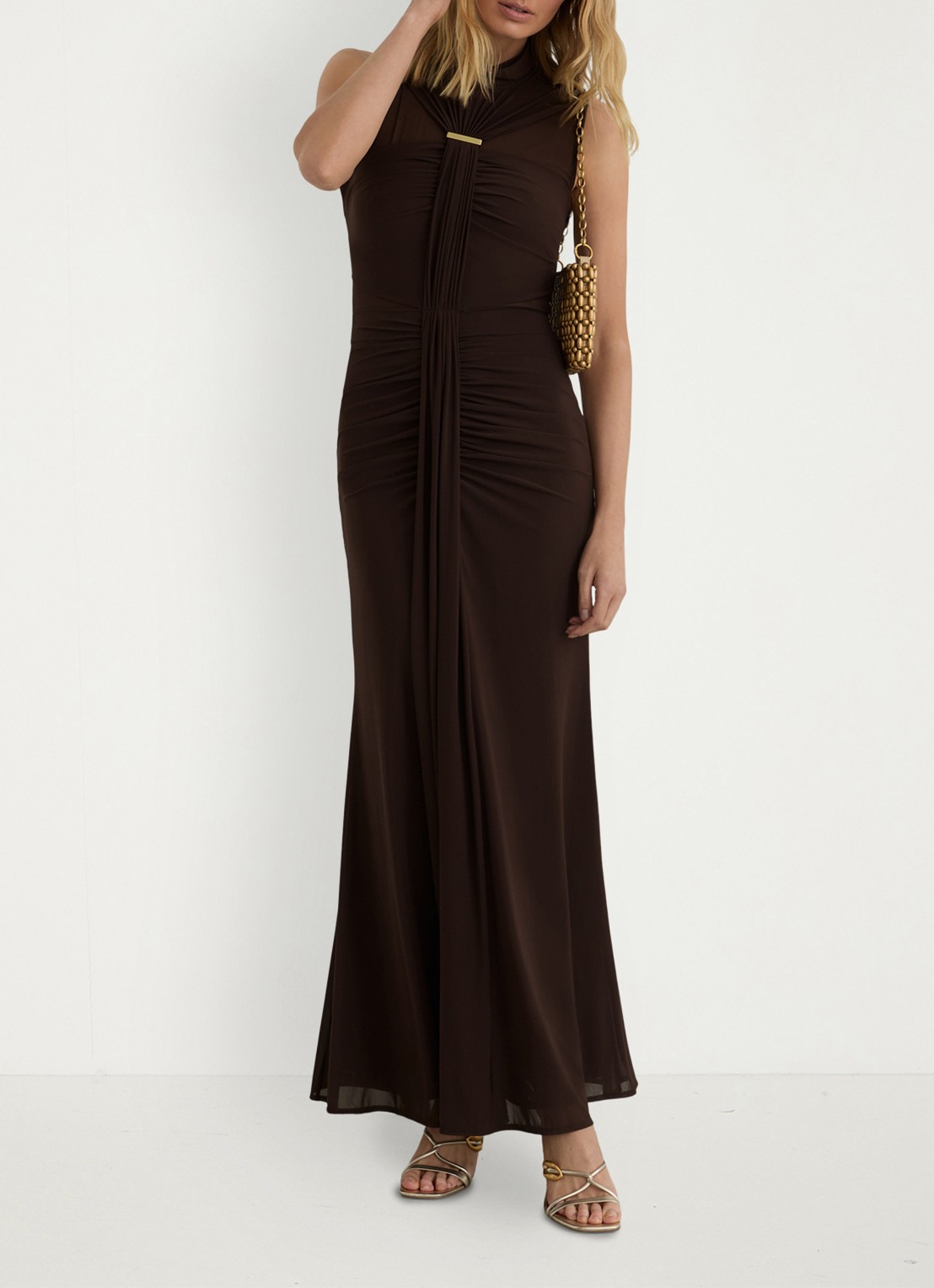 Reiss Colette maxi jurk met ruches - detail 3 chocoladebruin