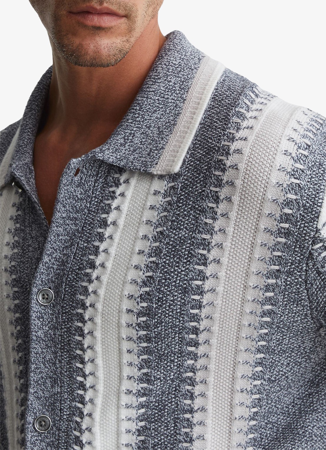 Reiss Dale regular fit overhemd met streepprint - detail 2 lichtblauw