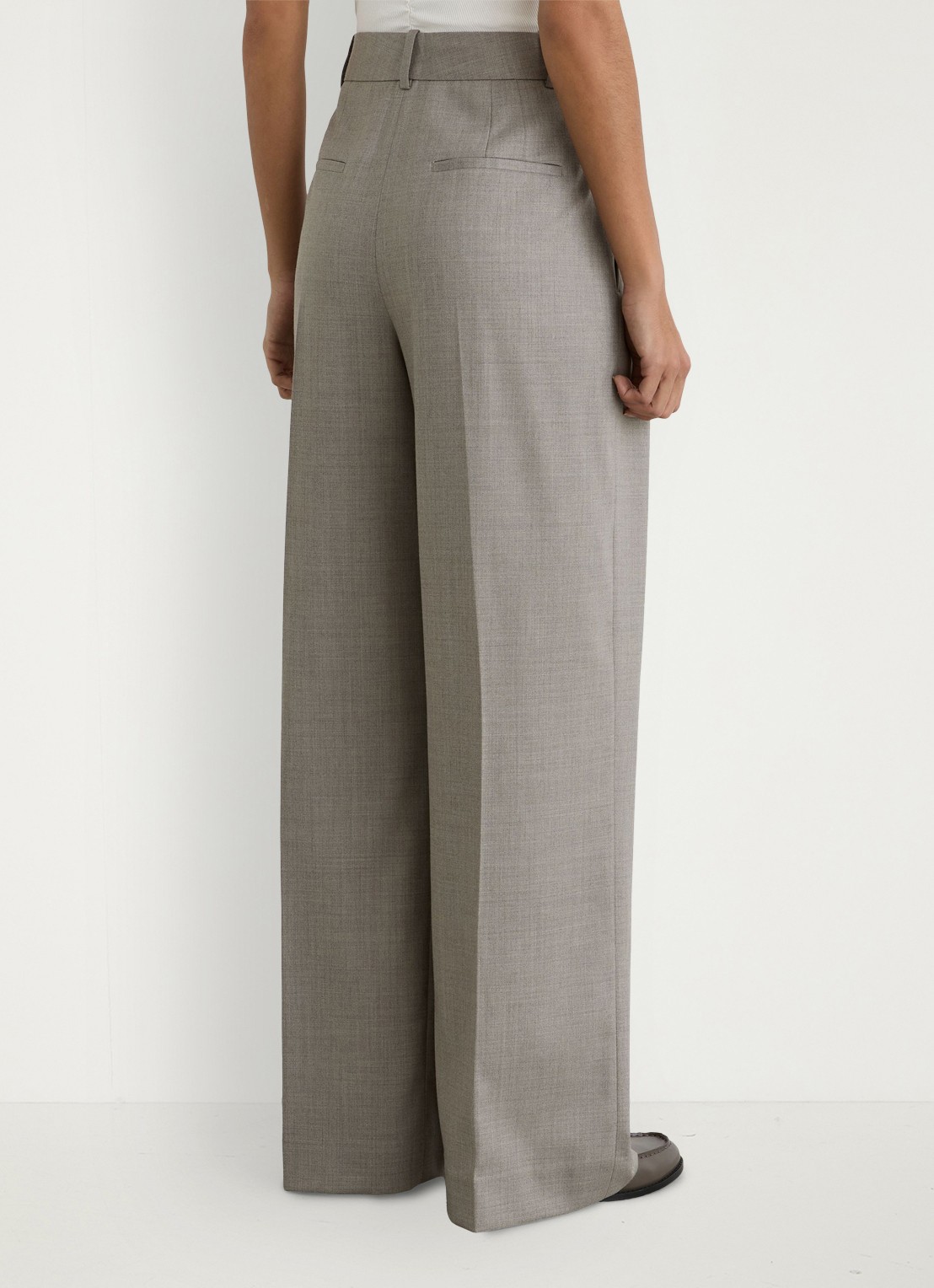 Reiss Darcy high waist wide leg pantalon in wolblend - achterkant 7 lichtgrijs