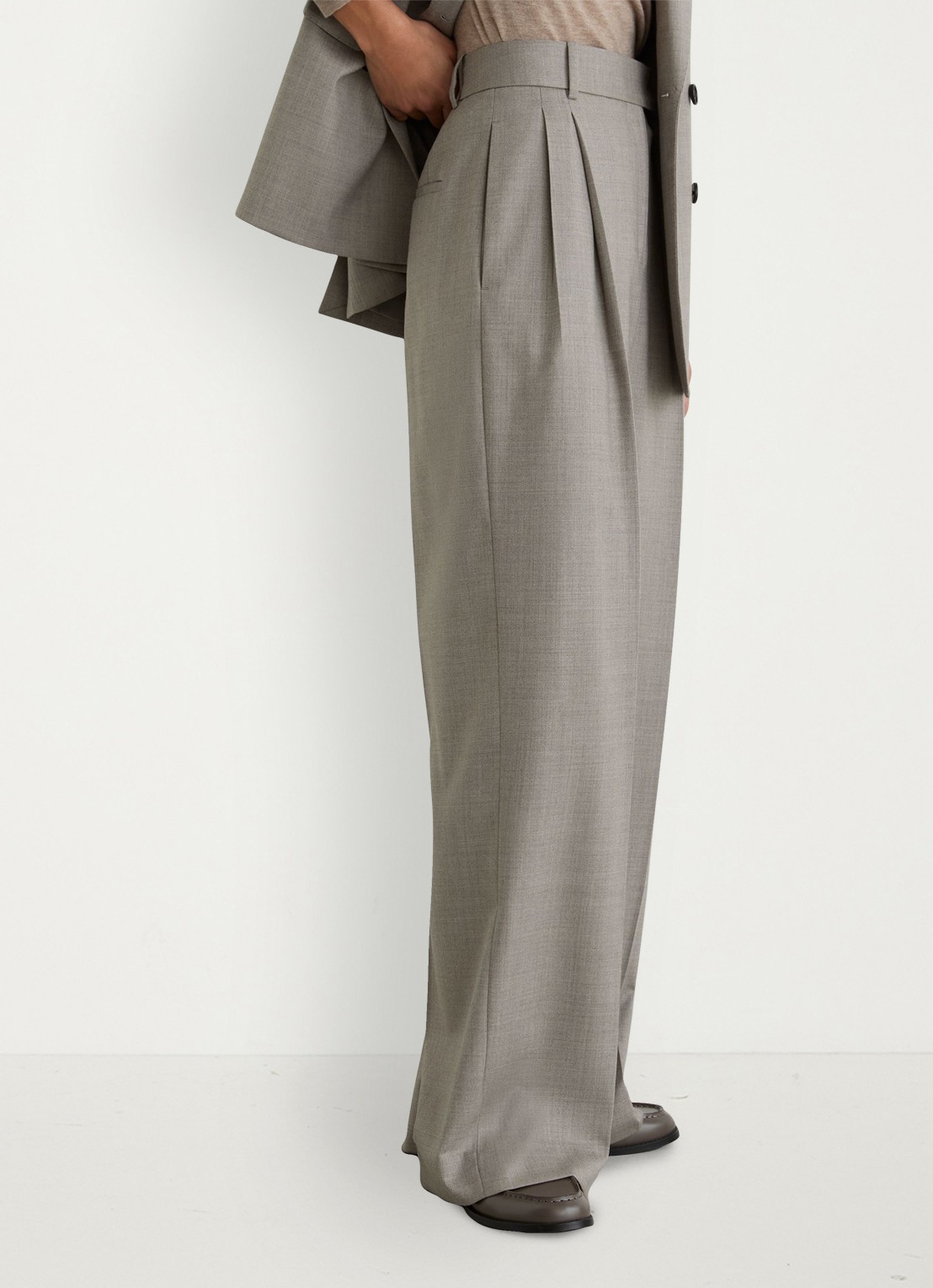 Reiss Darcy high waist wide leg pantalon in wolblend - detail 4 lichtgrijs