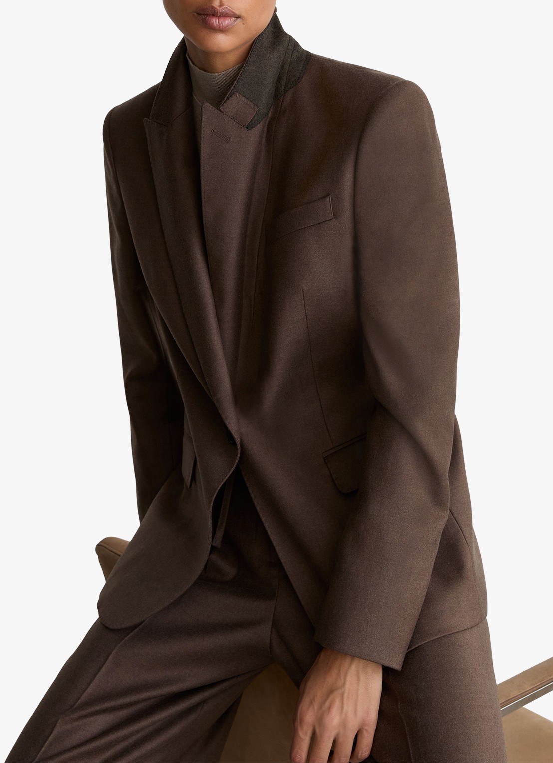 Reiss Derby single-breasted blazer in wolblend - detail 3 bruin