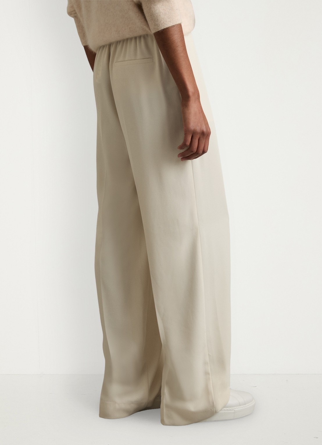 Reiss Eden high waist wide fit pantalon met steekzakken - achterkant creme