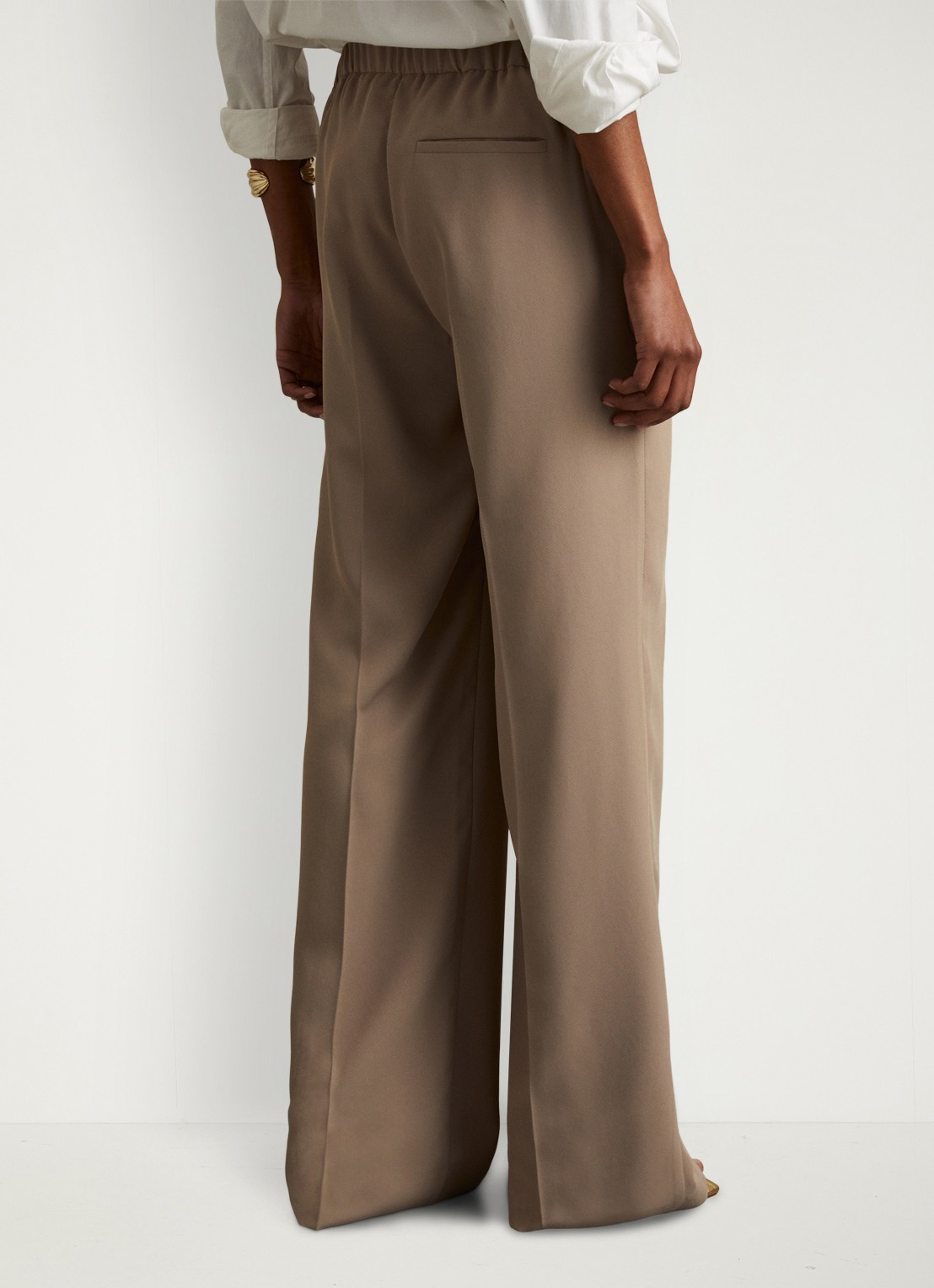 Reiss Eden high waist wide fit pantalon met steekzakken - achterkant 3 naturel