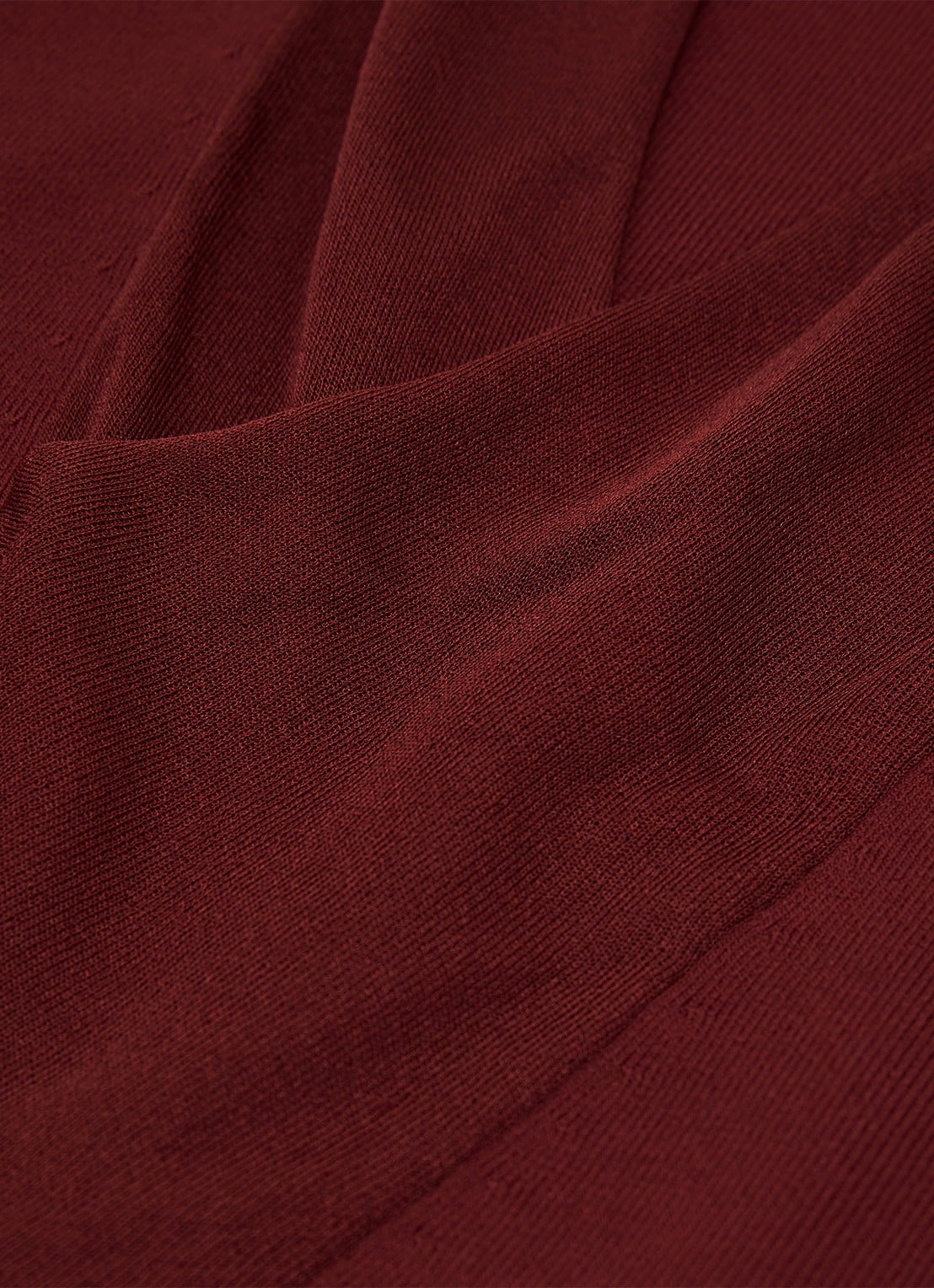 Reiss Effie gebreide mouwloze top met V-hals - detail 4 steenrood