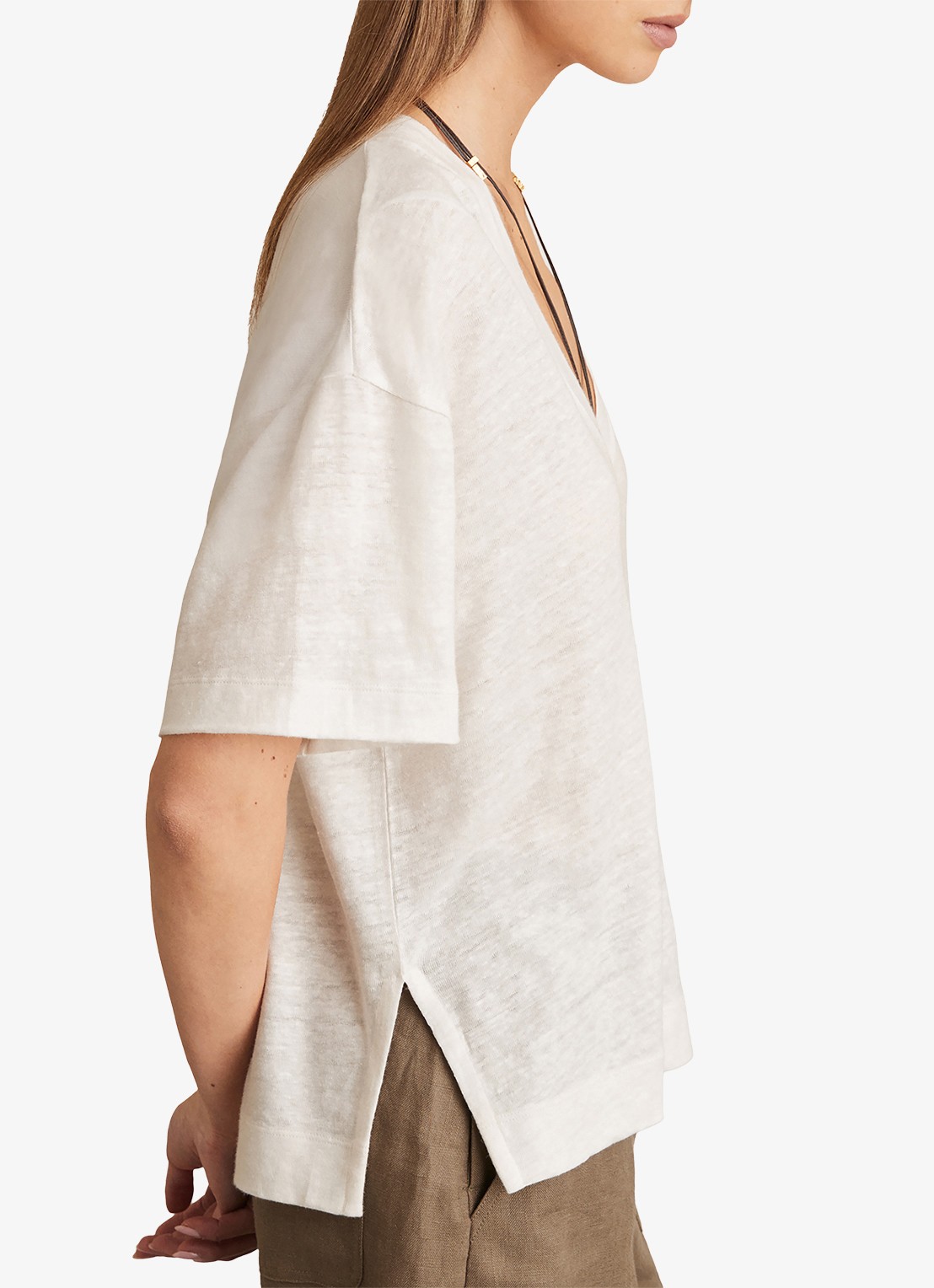 Reiss Ember T-shirt van linnen met V-hals - detail 4 wit