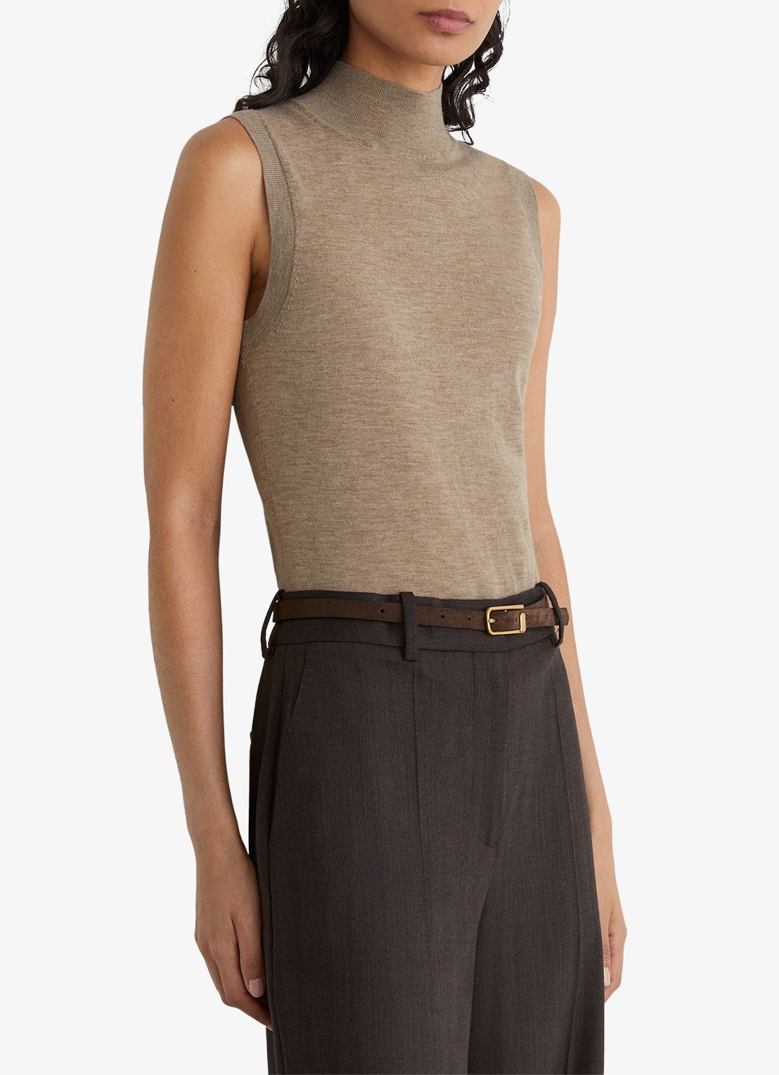 Reiss Evelyn mouwloze top in merino wolblend - detail beige