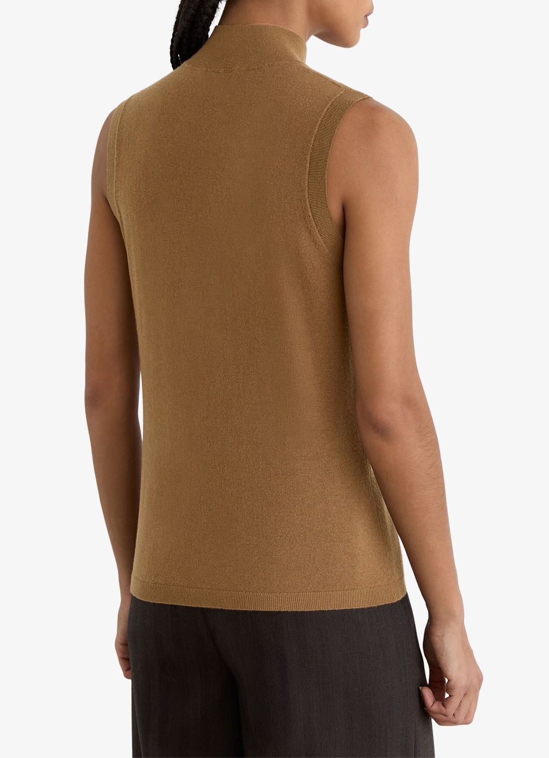 Reiss Evelyn mouwloze top in merino wolblend - achterkant olijfgroen