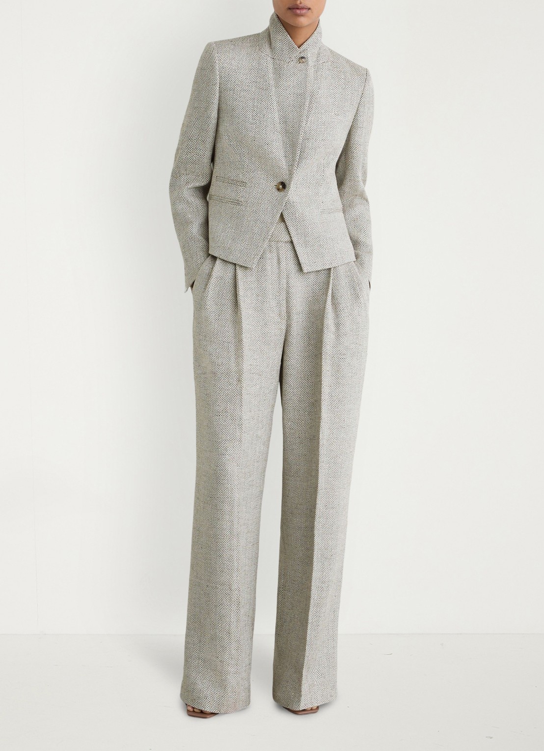 Reiss Ezra high waist straight fit pantalon met visgraat dessin - voorkant 6 neutral / beige