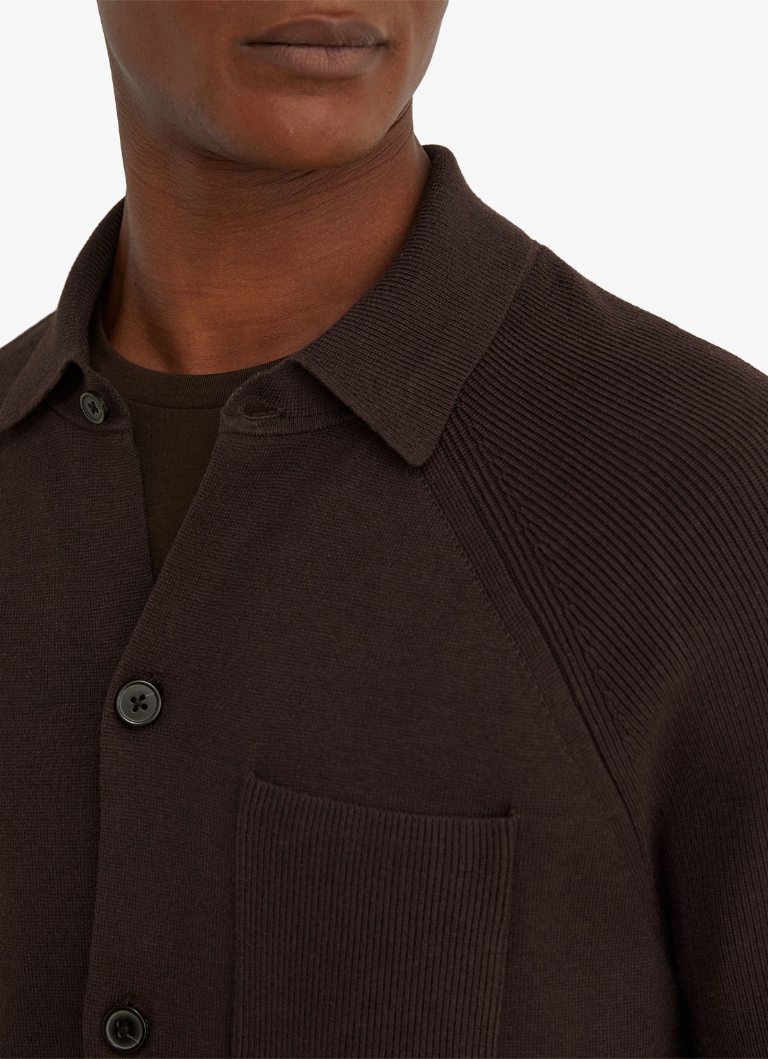 Reiss Fitzwilliam fijngebreid vest met opgestikte zakken - detail 2 donkerbruin