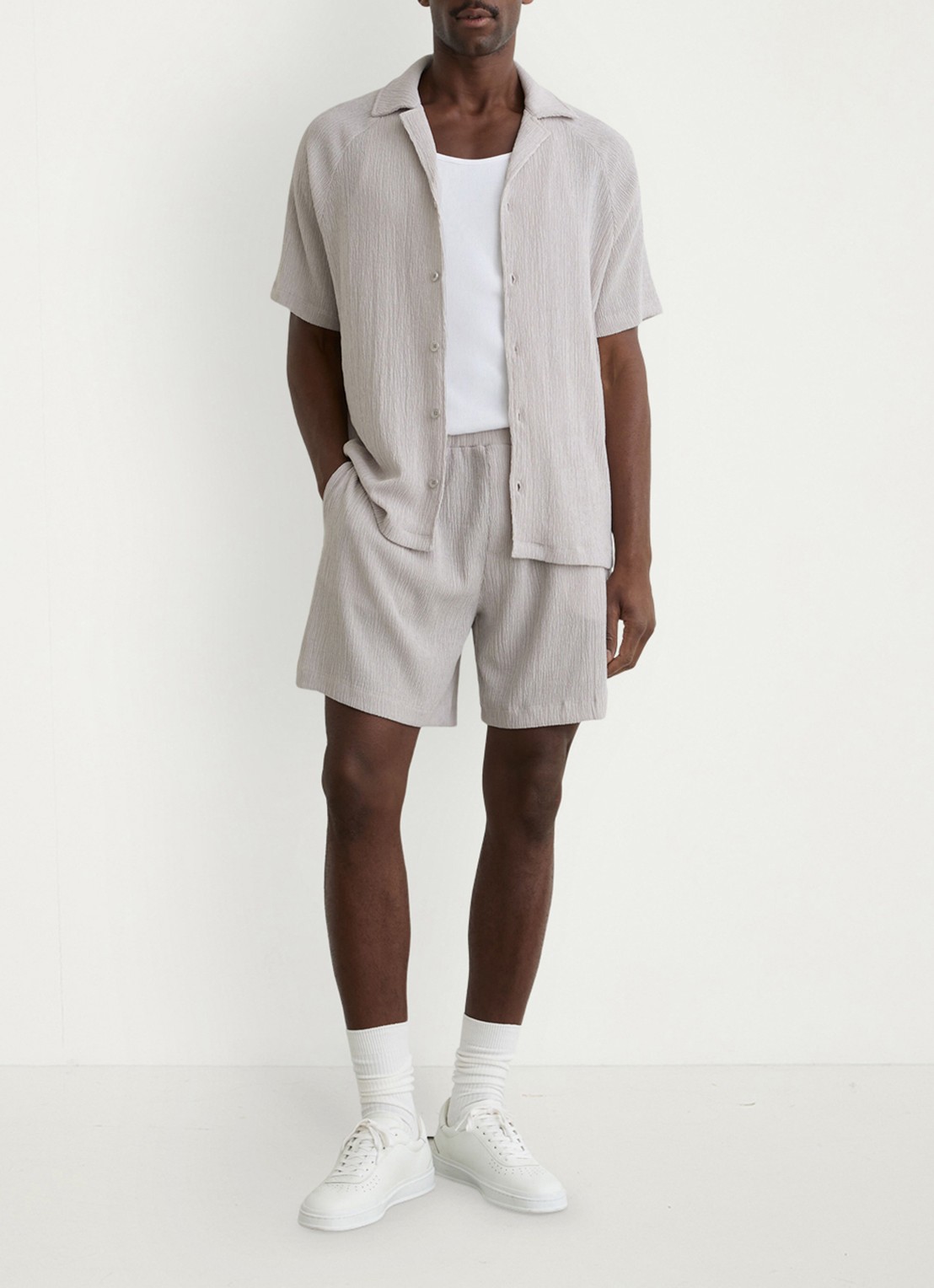 Reiss Flint straight fit korte broek met structuur - voorkant 2 grijs