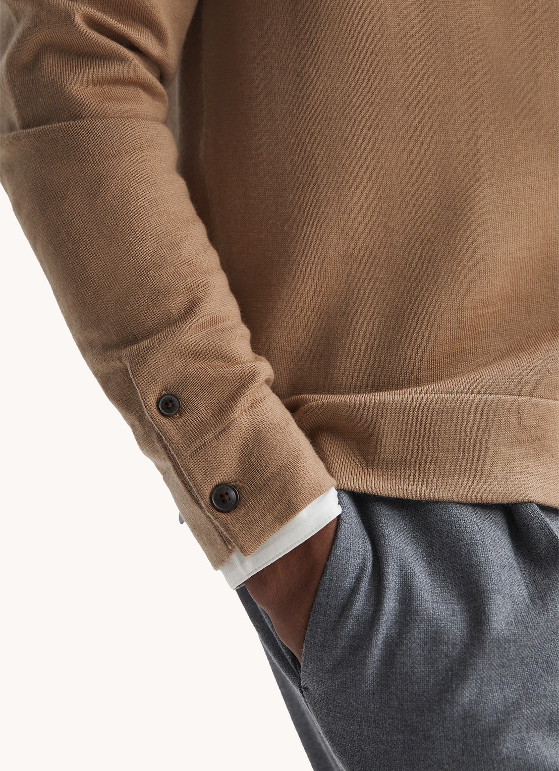 Reiss Forbes fijngebreid vest van wol met stretch - detail 5 camel