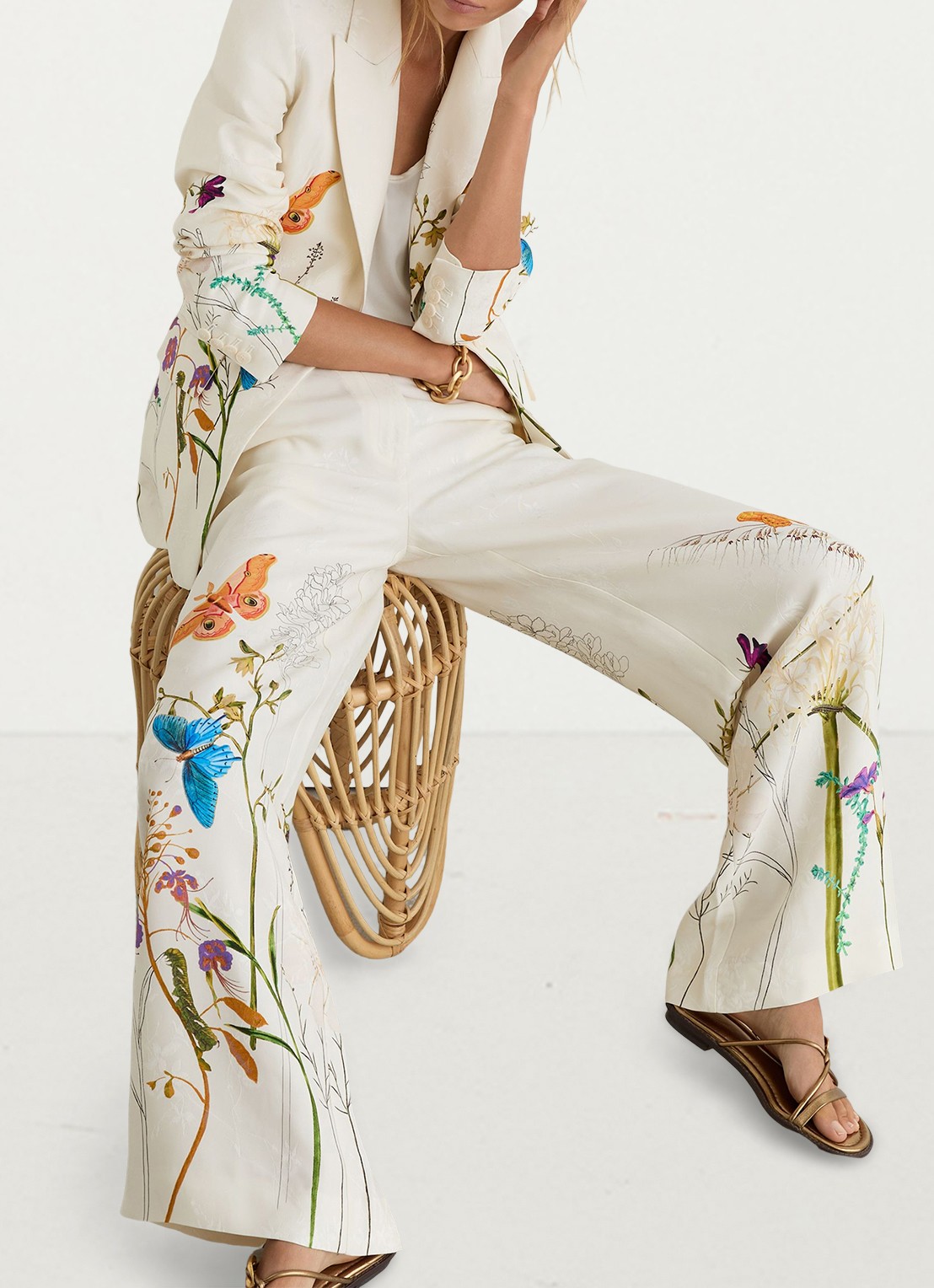 Reiss Frankie high waist wide fit pantalon met bloemenprint - detail 5 creme