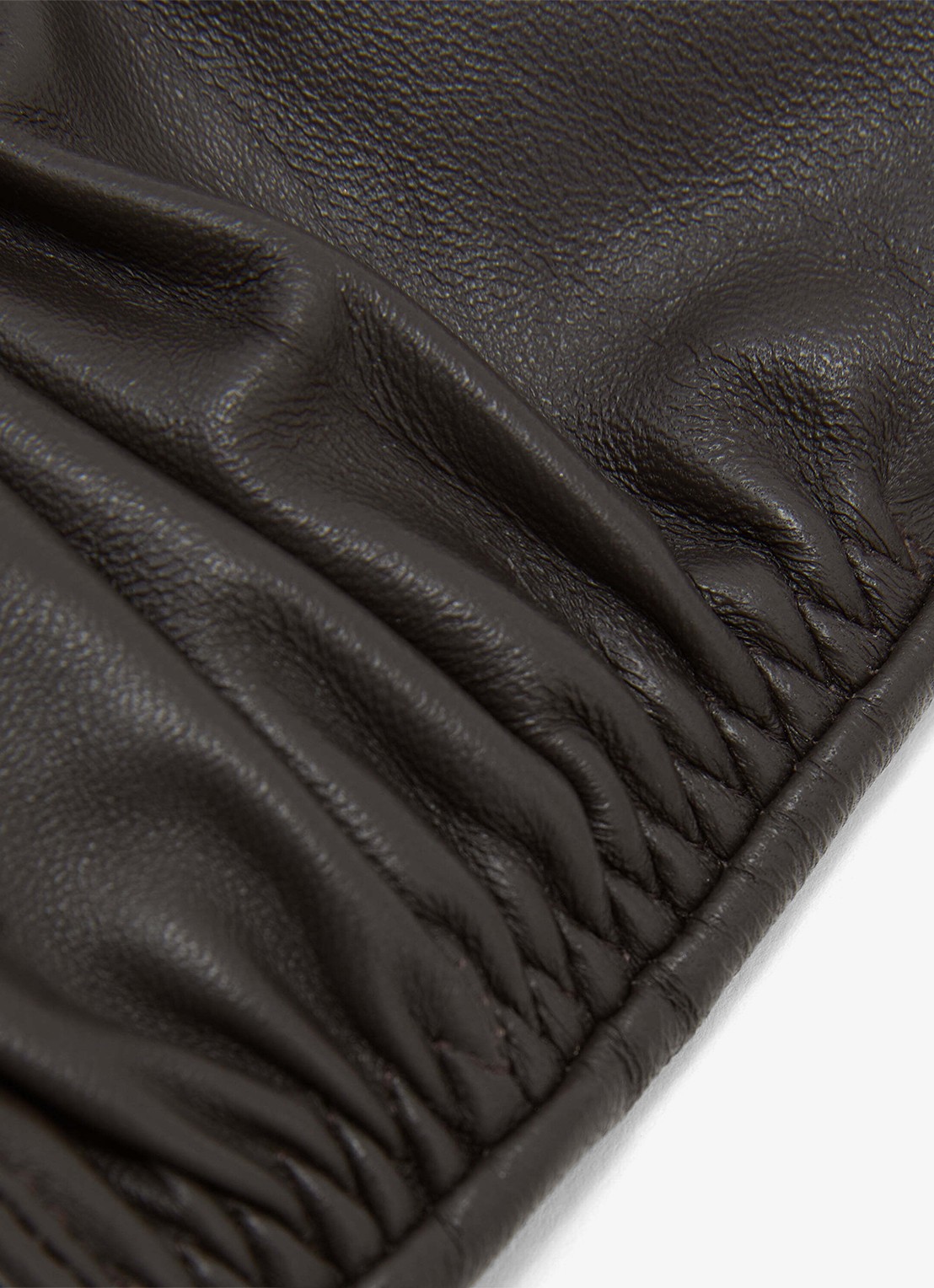 Reiss Ginny leren handschoenen met ruches - detail chocoladebruin