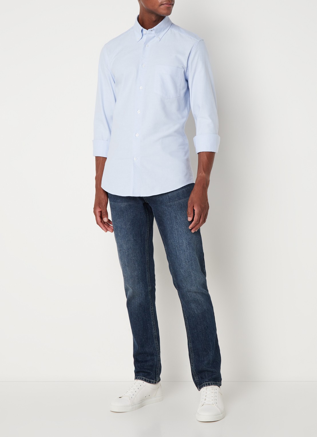 Reiss Greenwich slim fit overhemd met borstzak - voorkant 3 lichtblauw