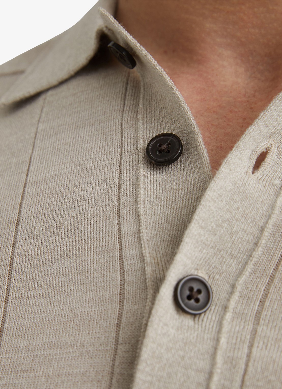 Reiss Greyson pullover in merino wolblend - detail 4 beige