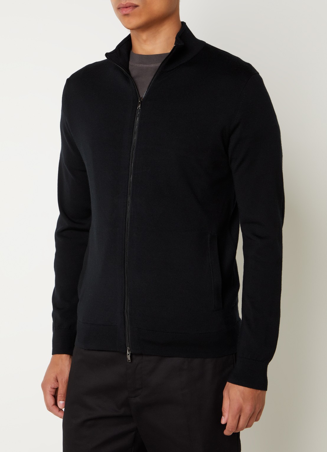 Reiss Hampshire fijngebreid vest van wol met steekzakken  - detail 4 zwart