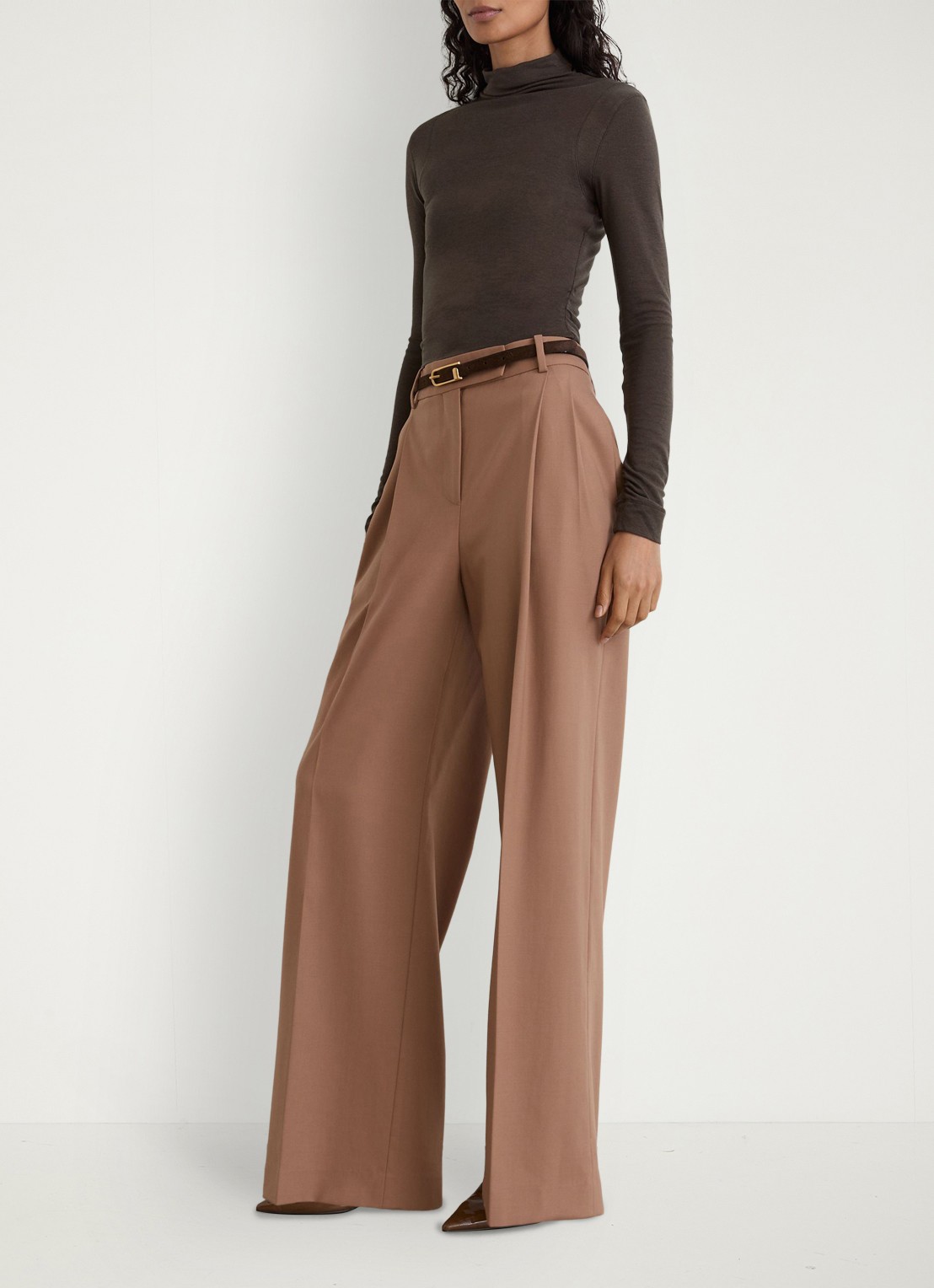 Reiss Heidi top met col - voorkant 6 chocoladebruin
