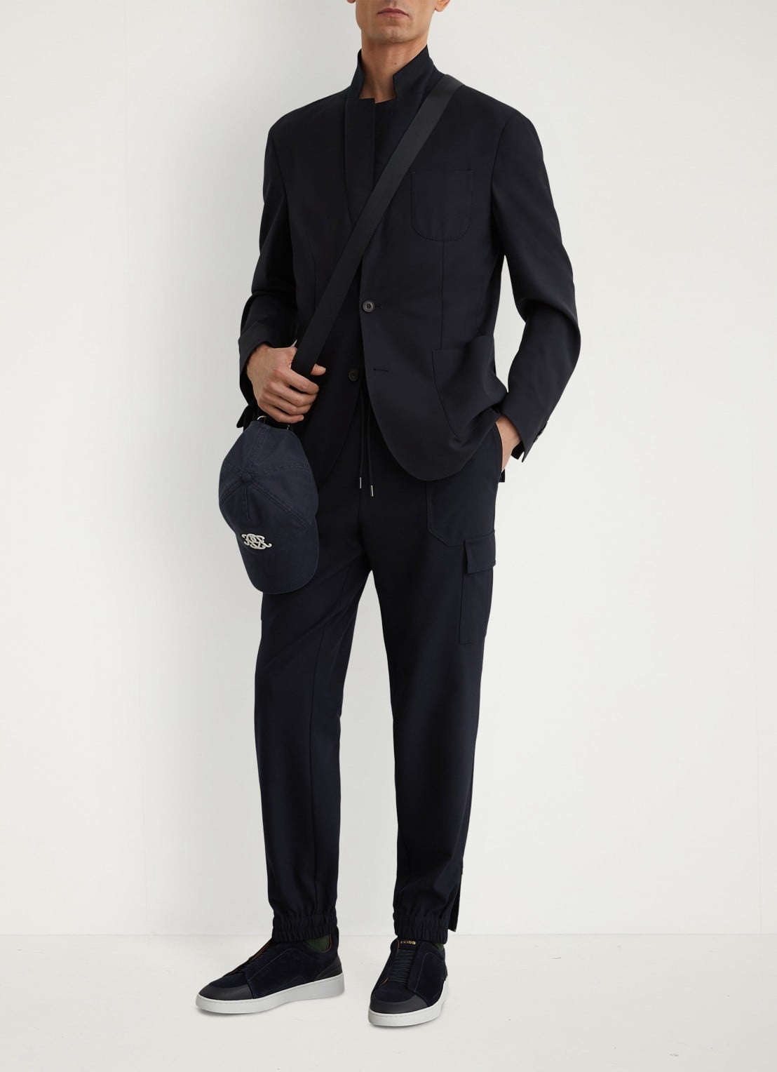 Reiss Hidden tapered fit pantalon met klepzakken - detail donkerblauw
