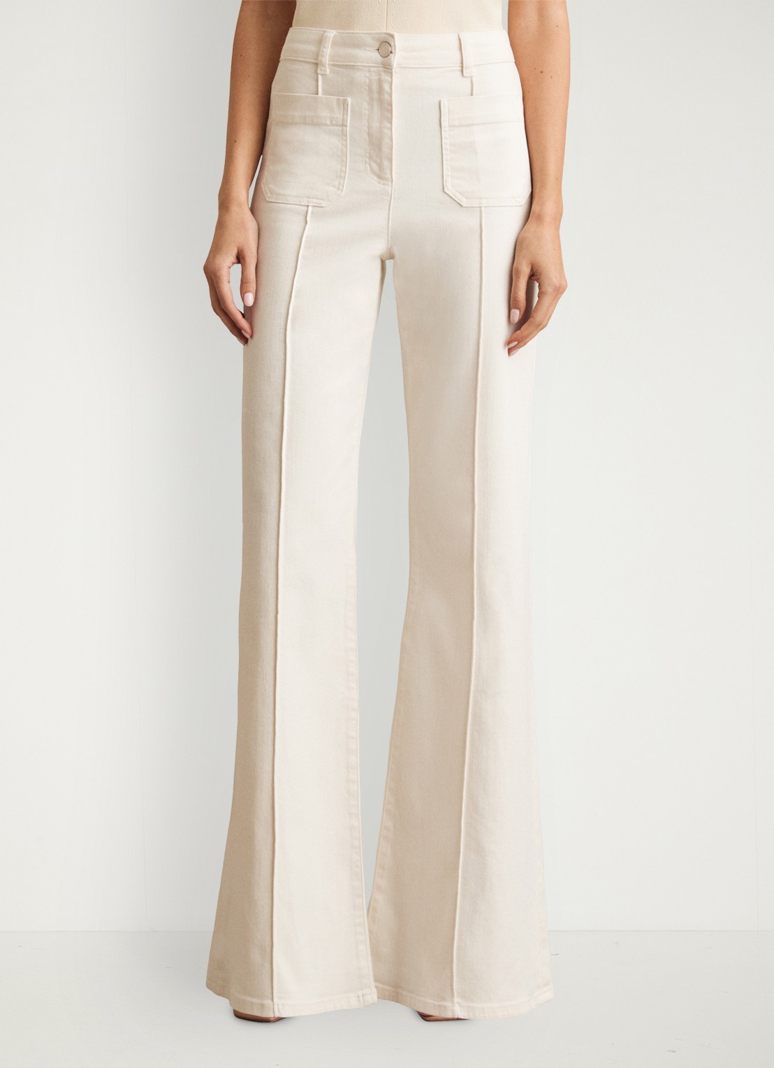 Reiss High waist flared jeans met opgestikte zakken - detail 4 gebroken wit