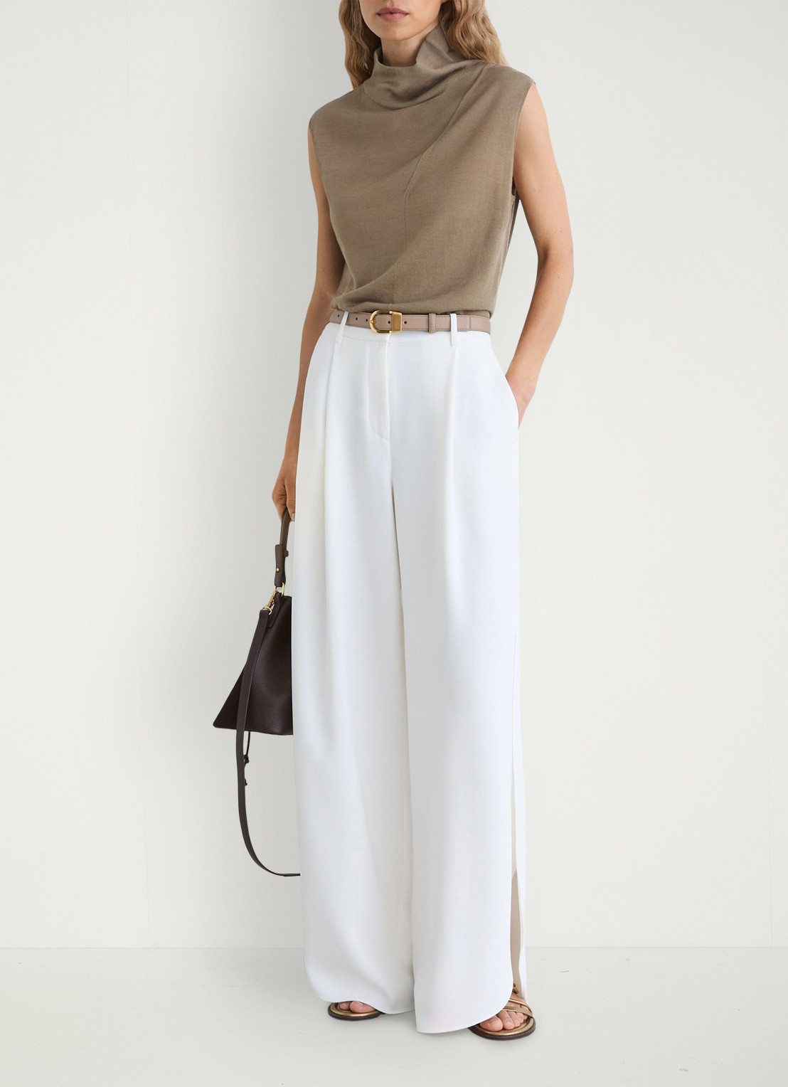 Reiss Honey top van wol met col - voorkant 2 khaki green / groen