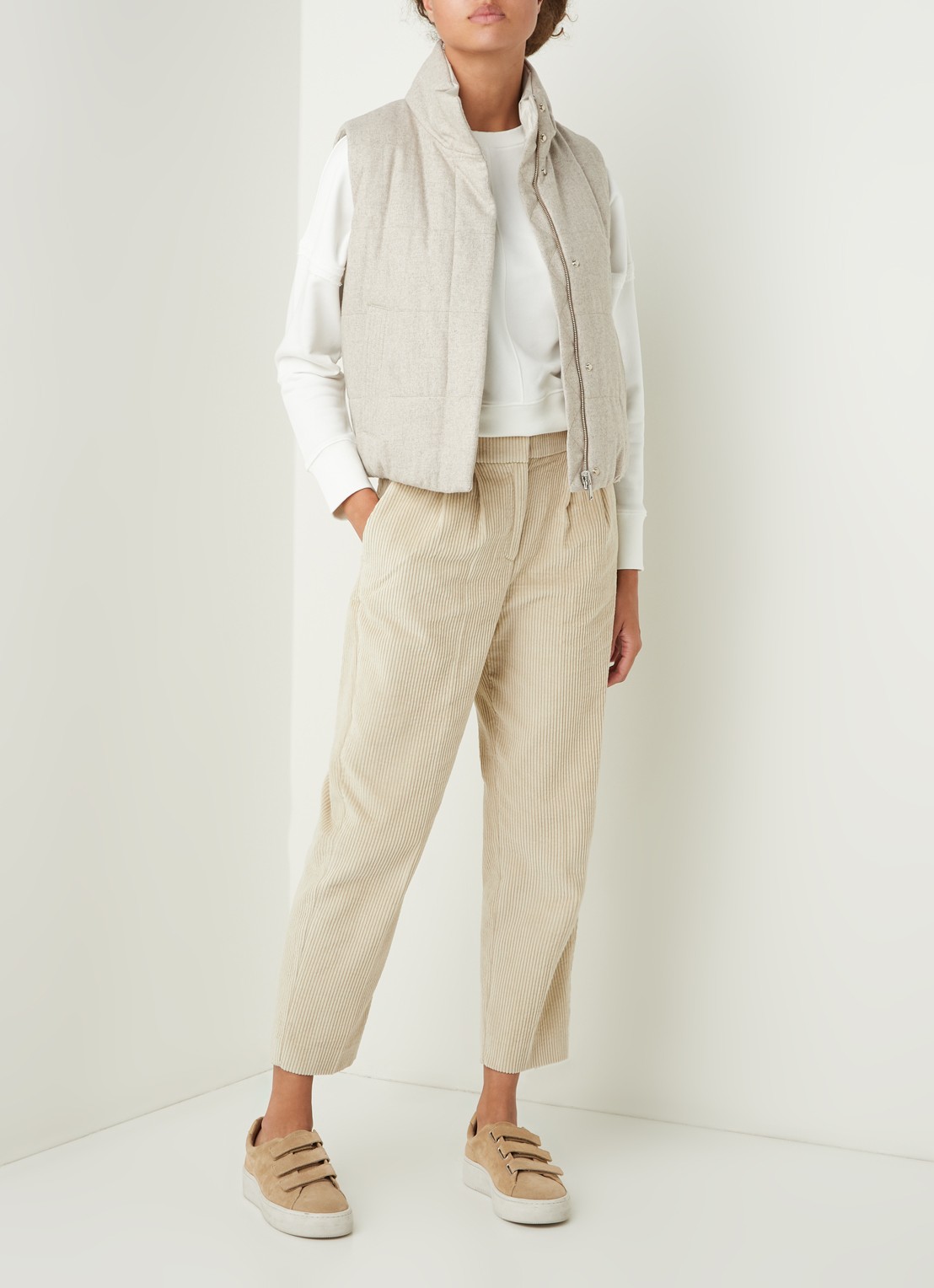 Reiss Ivy reversible gewatteerde bodywarmer in wolblend - voorkant 3 beige