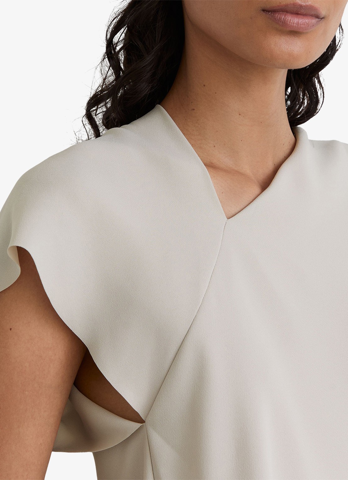 Reiss Jade top met asymmetrische hals - detail 5 lichtgrijs