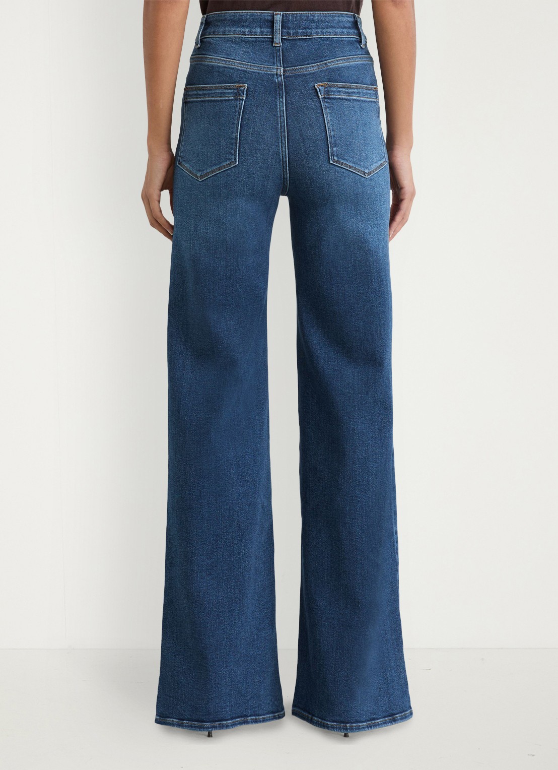 Reiss Jas high waist flared jeans met steekzakken - achterkant middenblauw