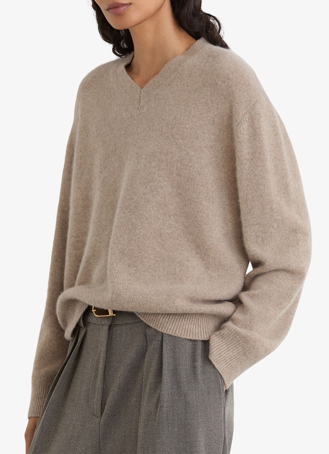 Reiss Jenna fijngebreide trui van kasjmier - detail beige