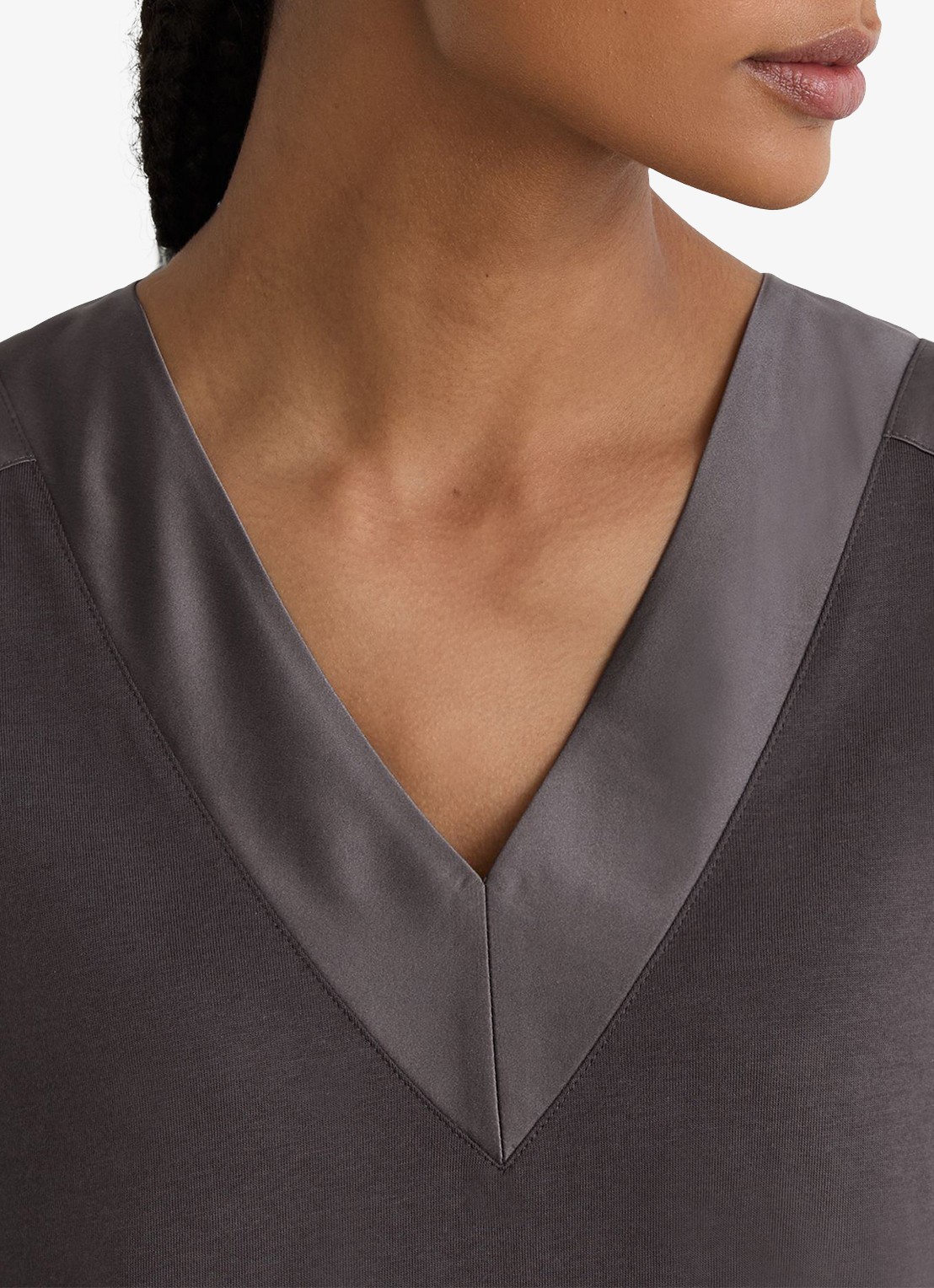 Reiss KALLIE top met v-hals  - detail 2 donkergrijs