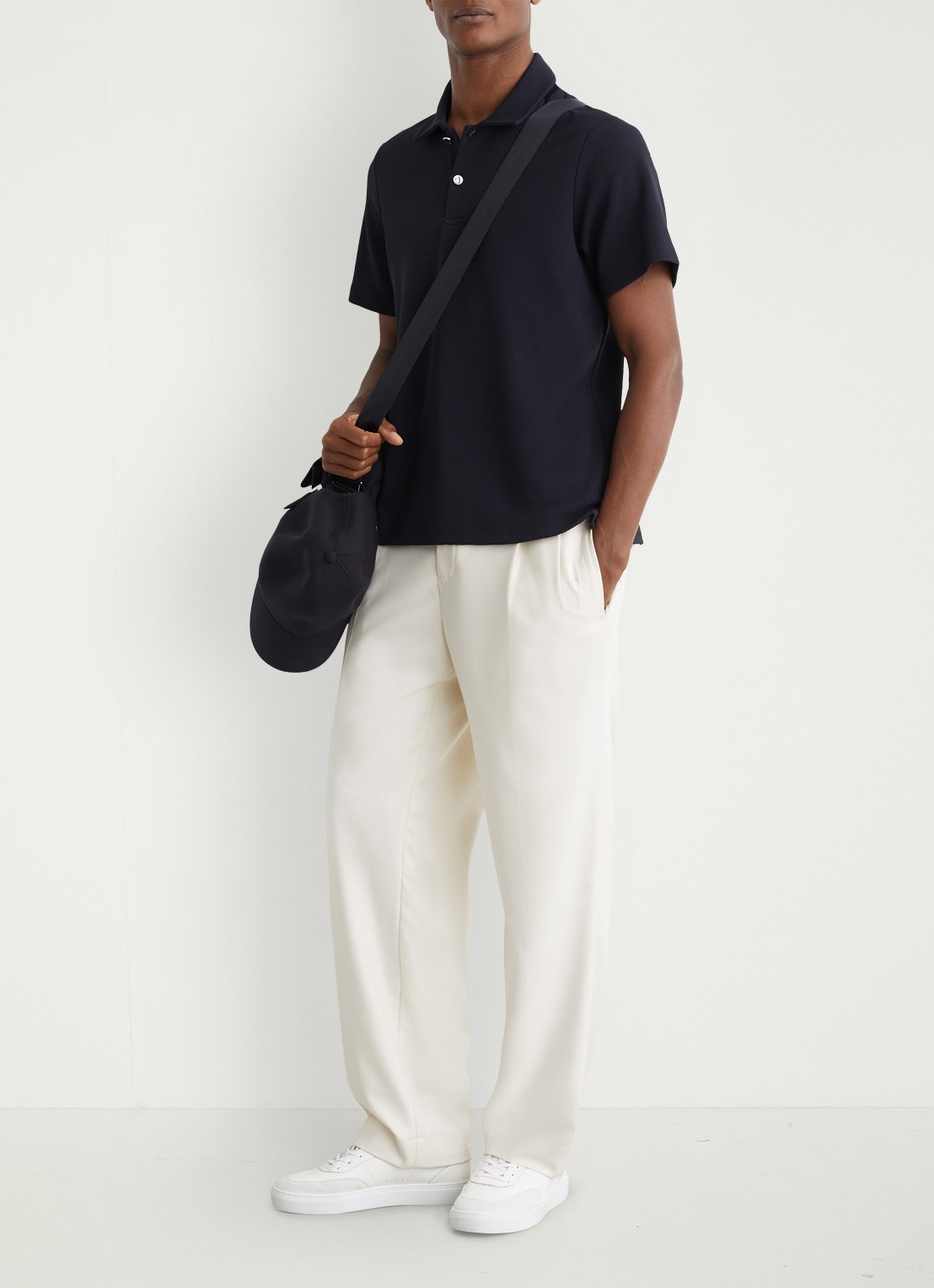 Reiss Kennedy regular fit polo met textuur - voorkant 6 donkerblauw