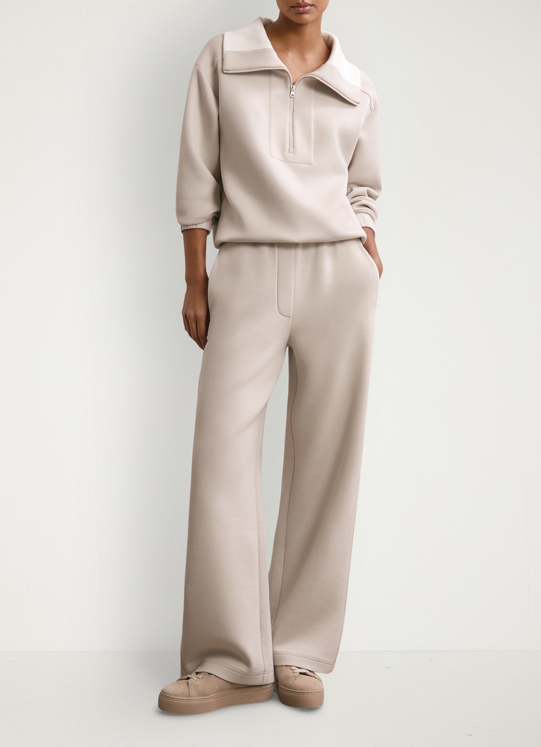 Reiss Laney sweater met halve rits - voorkant 3 beige