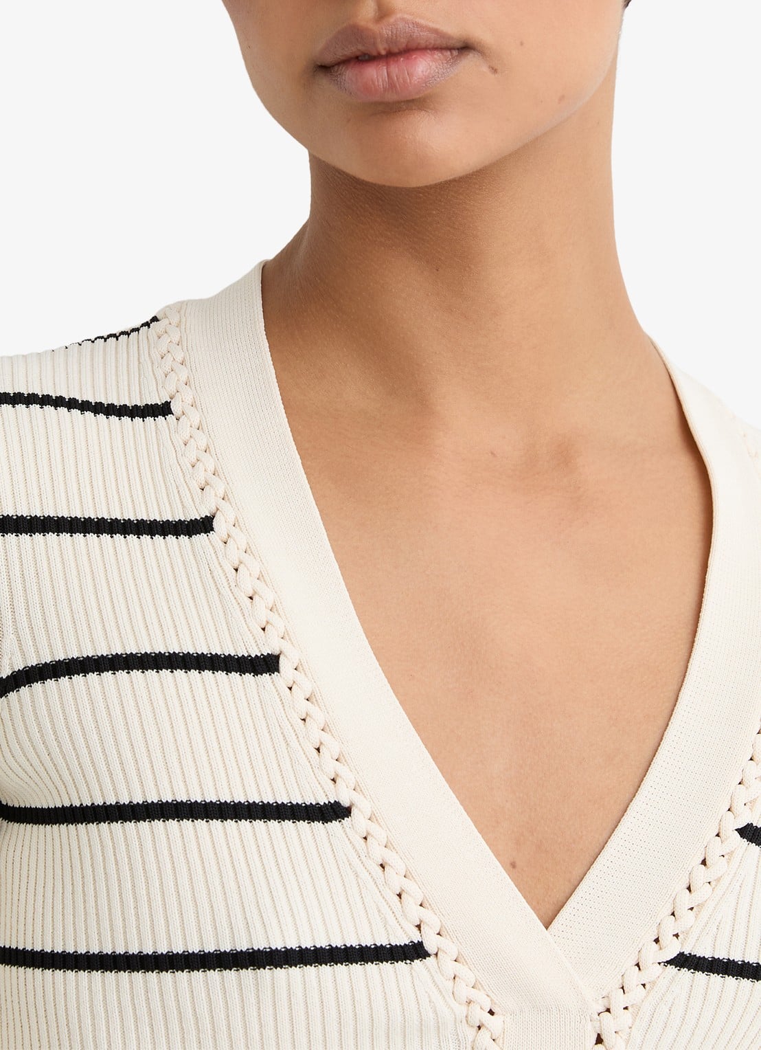 Reiss Lauralee ribgebreid trui met streepprint  - detail 3 gebroken wit